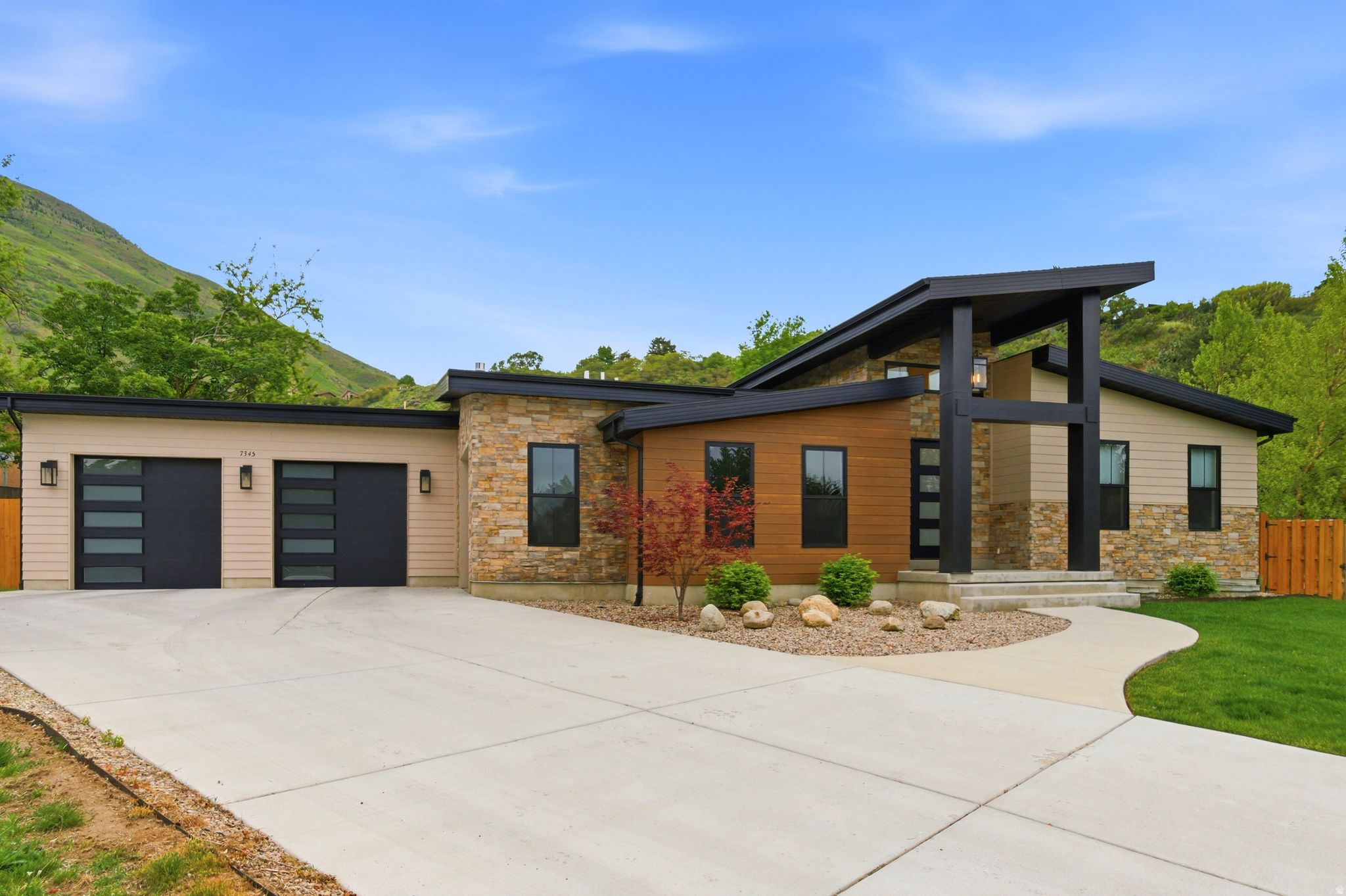 main property photo 65