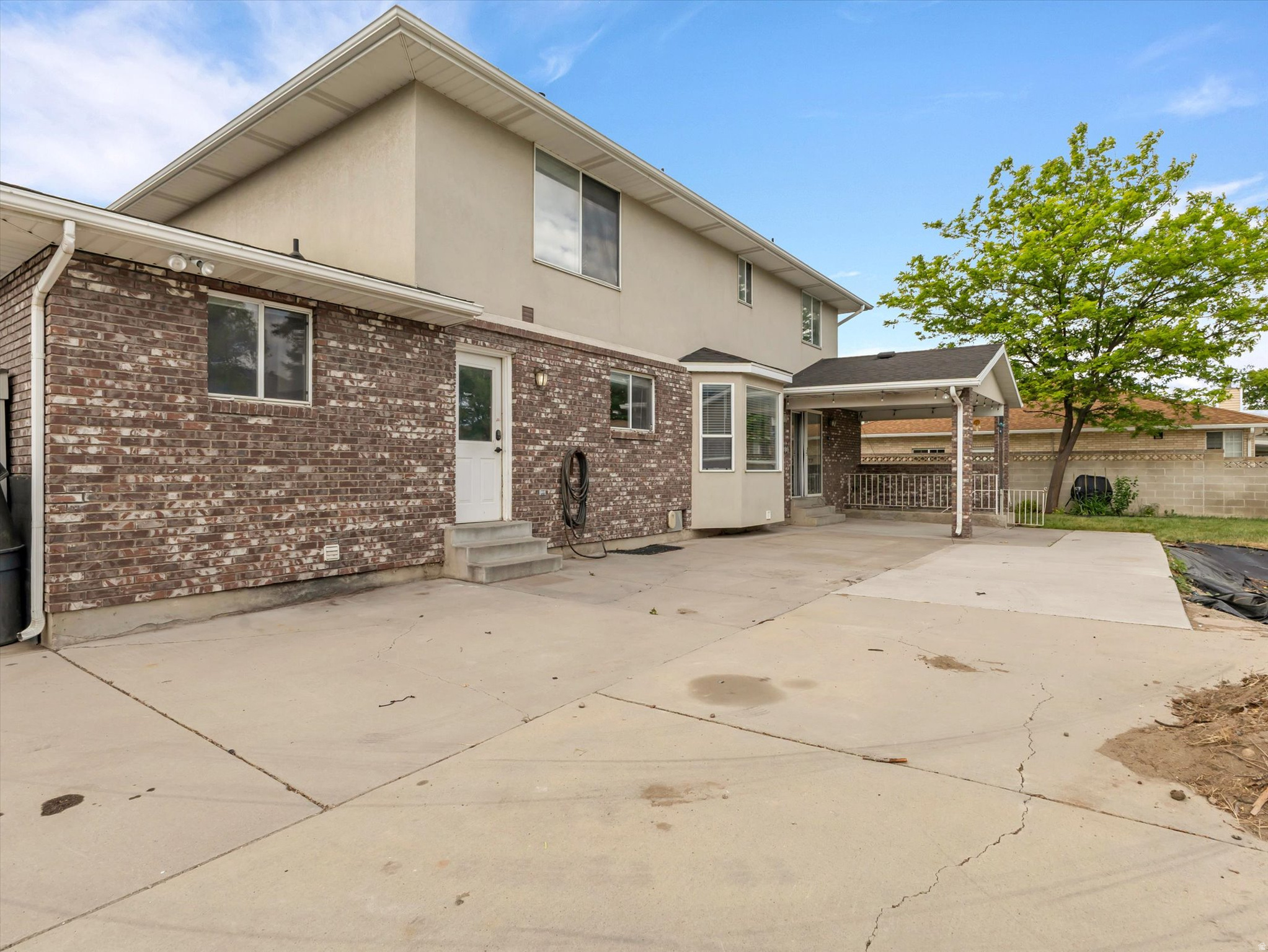 main property photo 37