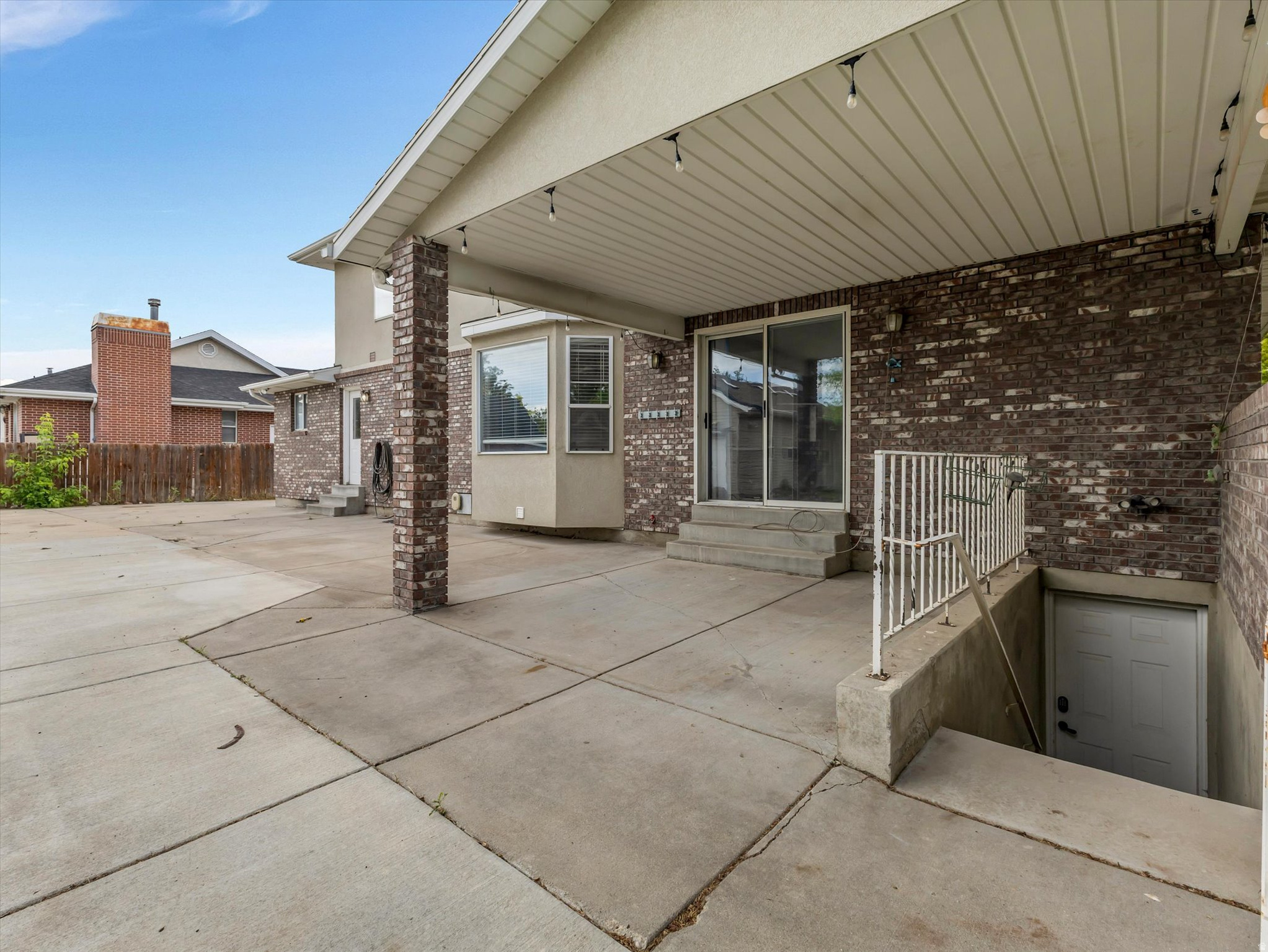 main property photo 38
