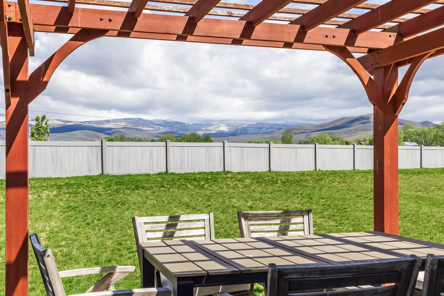 main property photo 70
