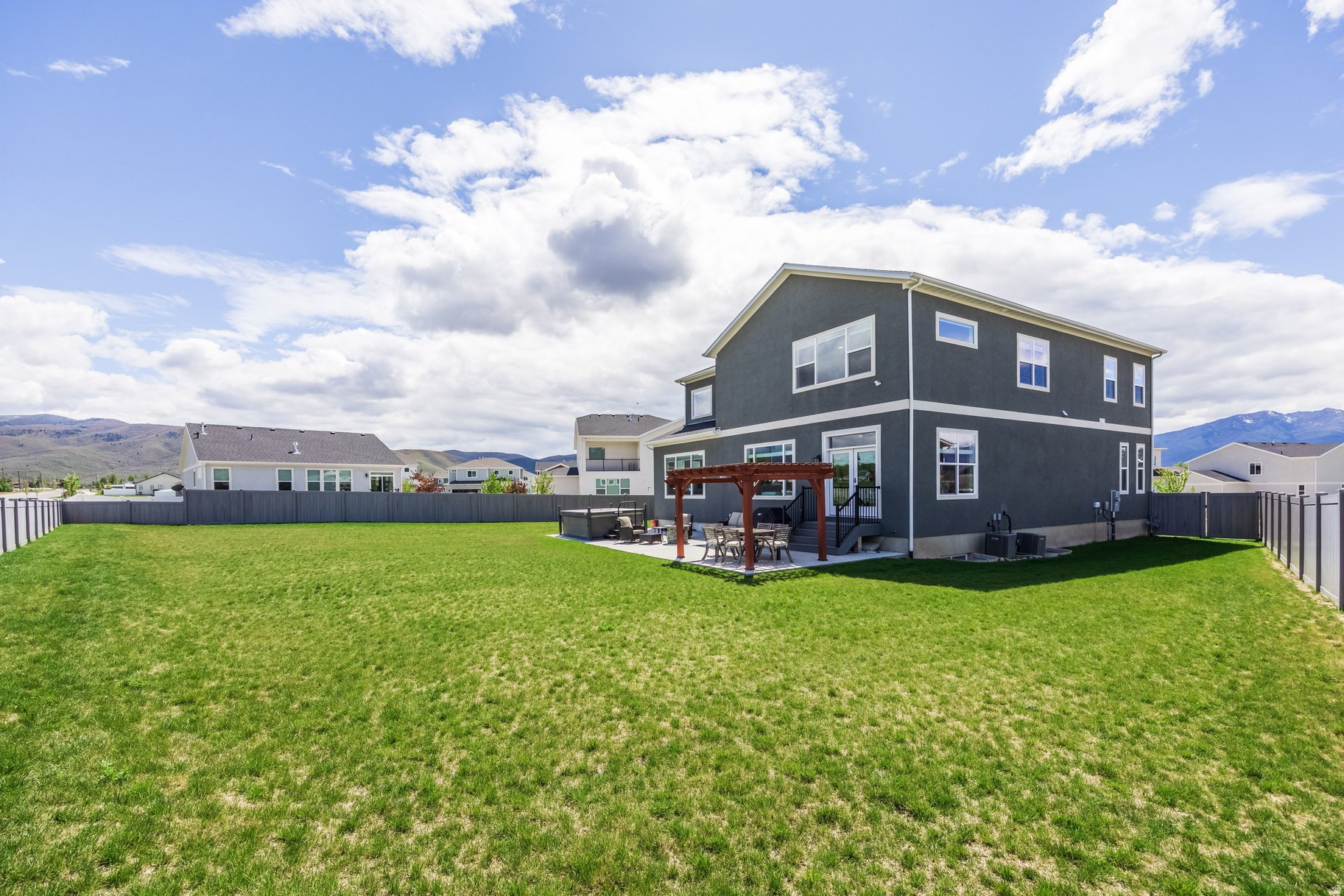 main property photo 73