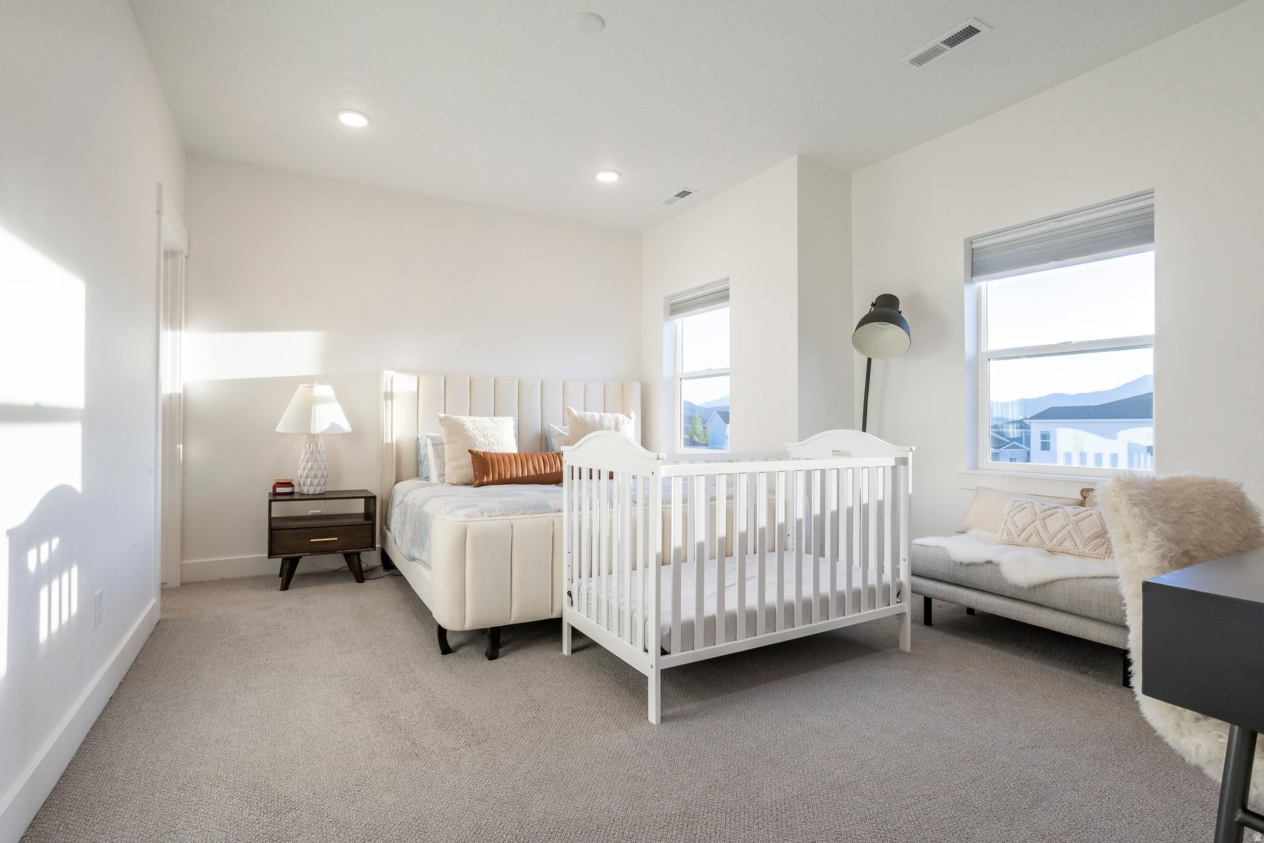 main property photo 90