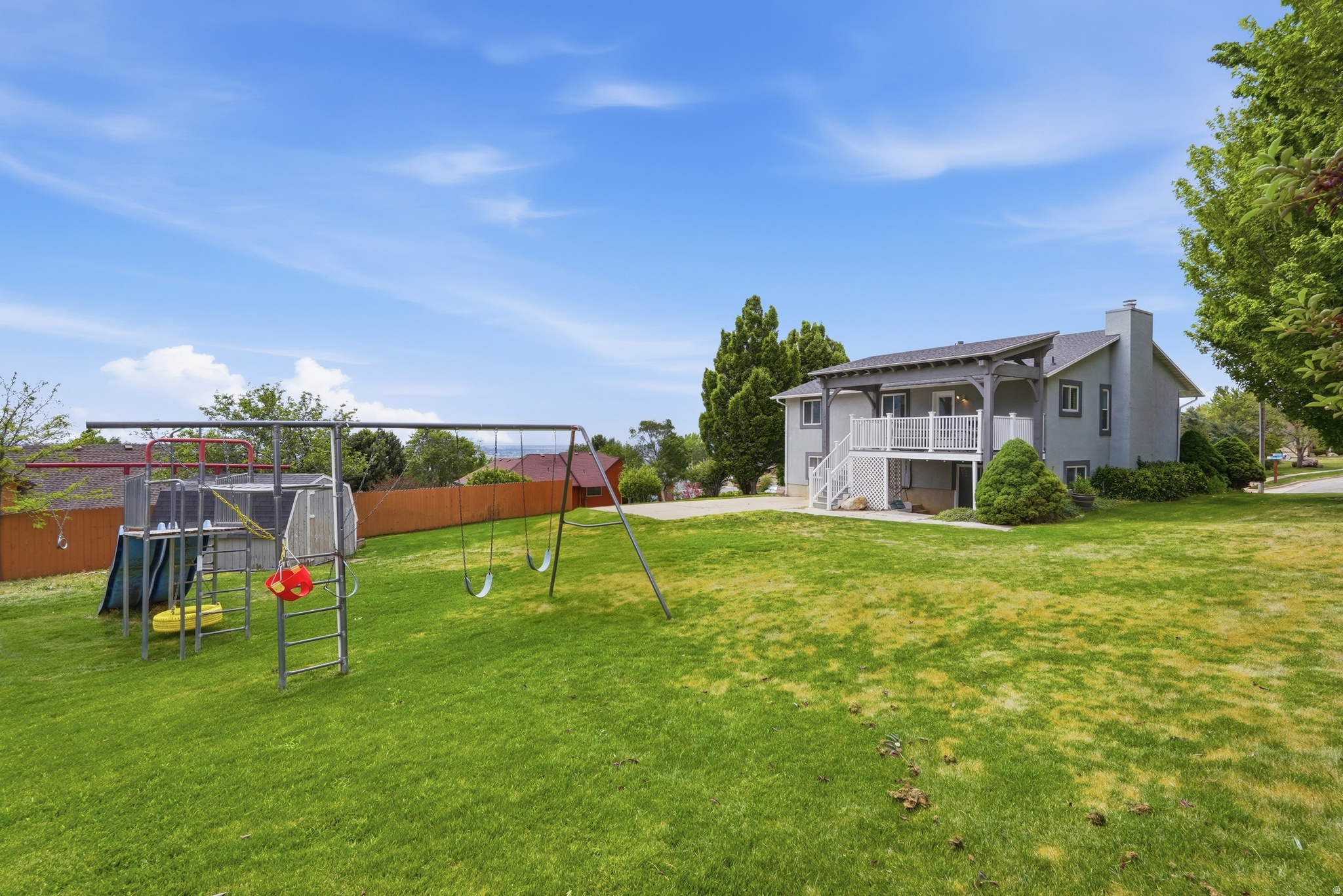 main property photo 47