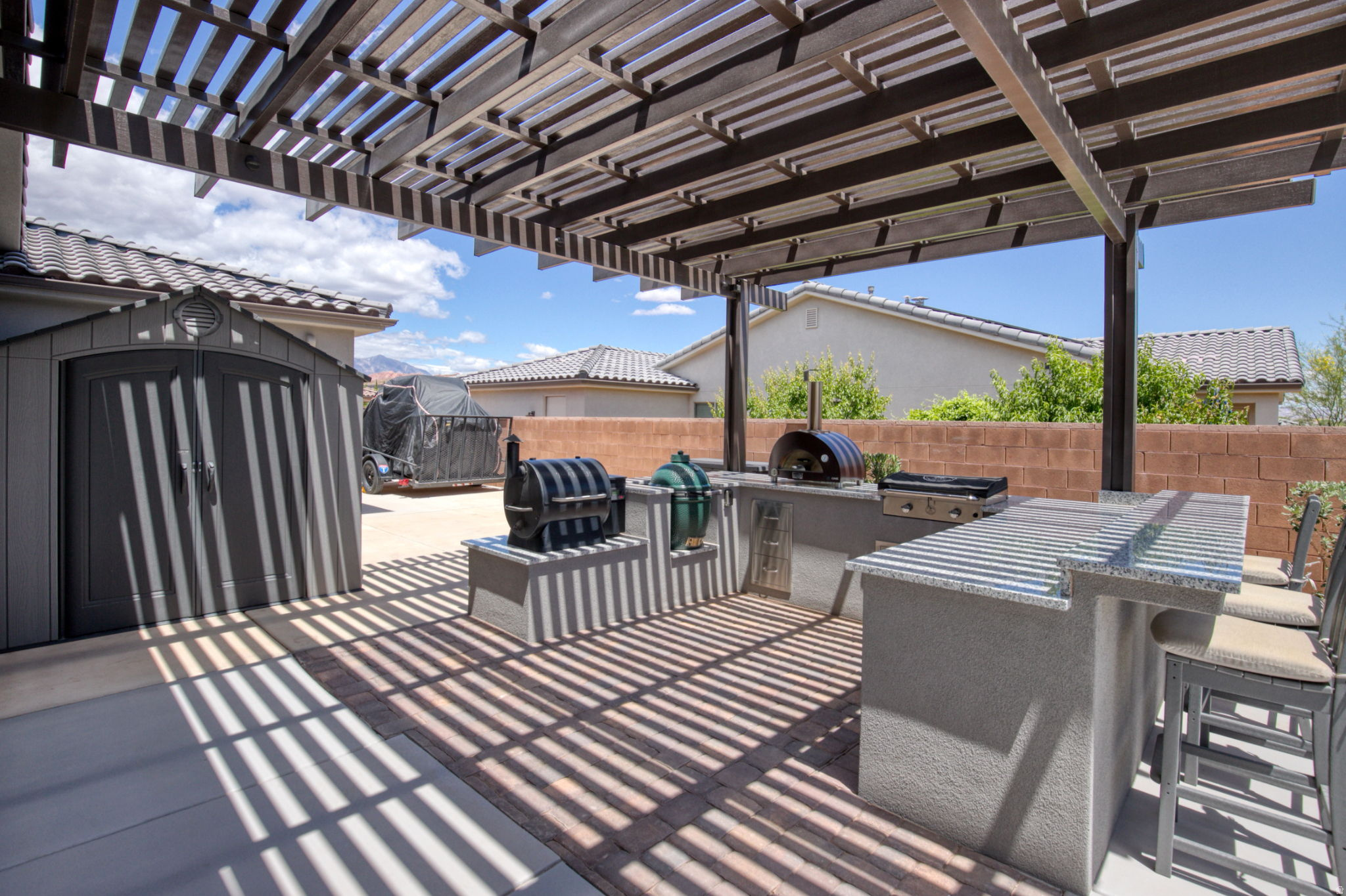 main property photo 34