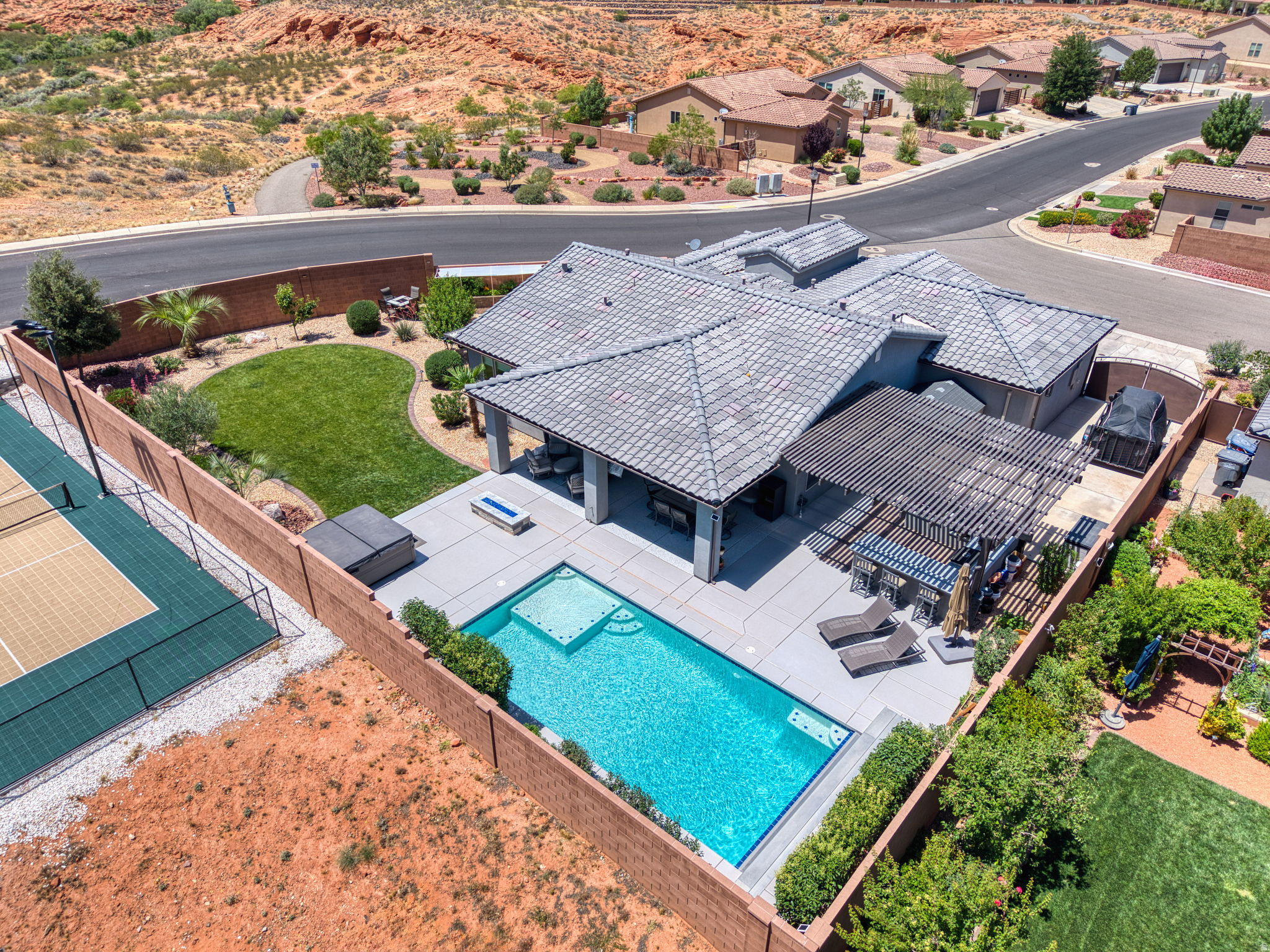 main property photo 64