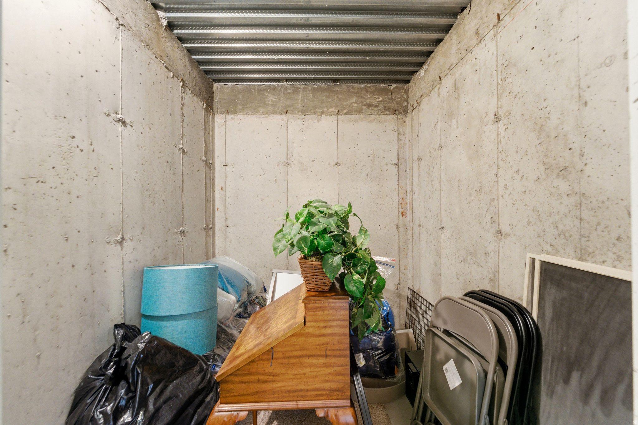 main property photo 46