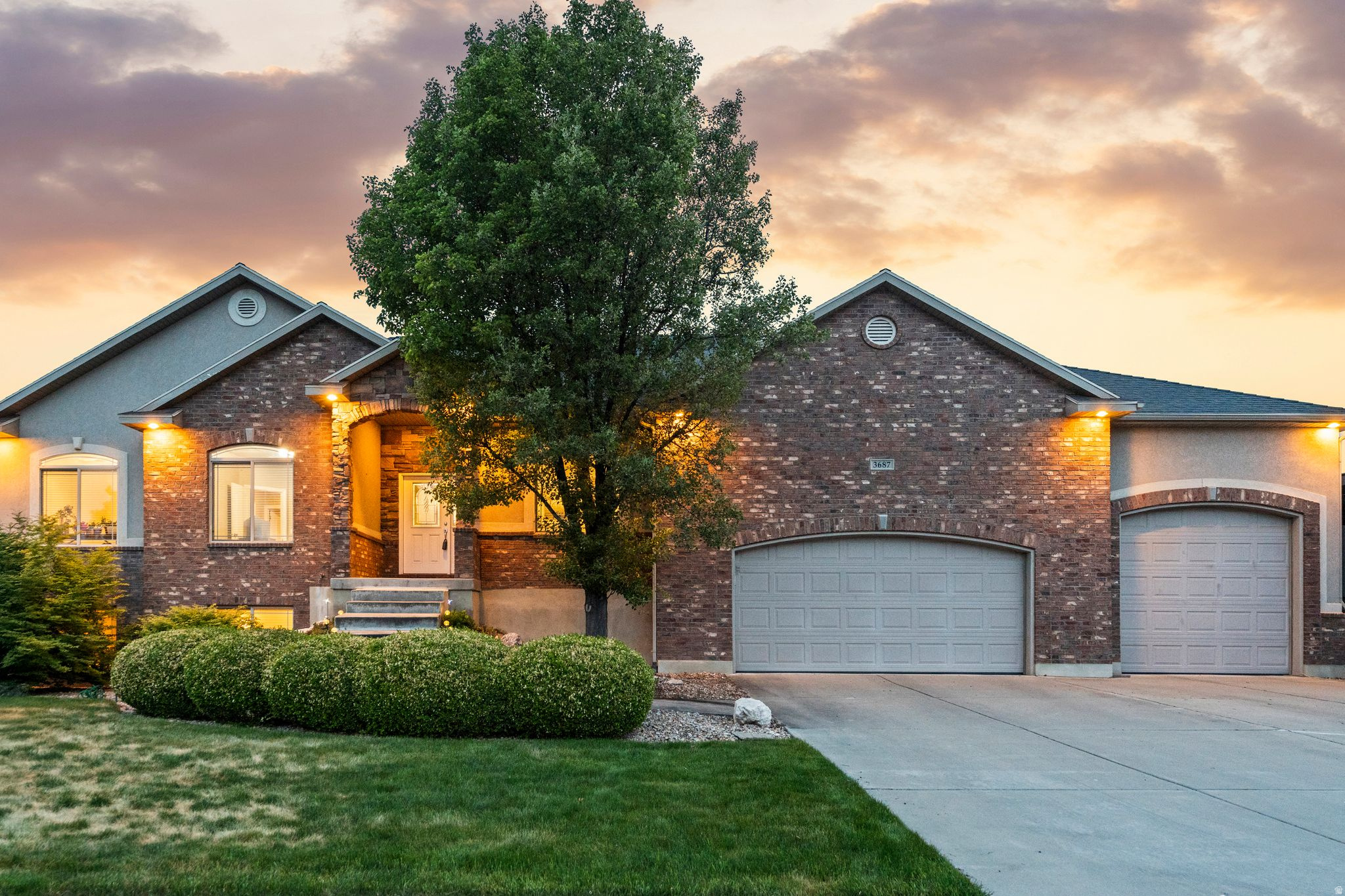 main property photo 76