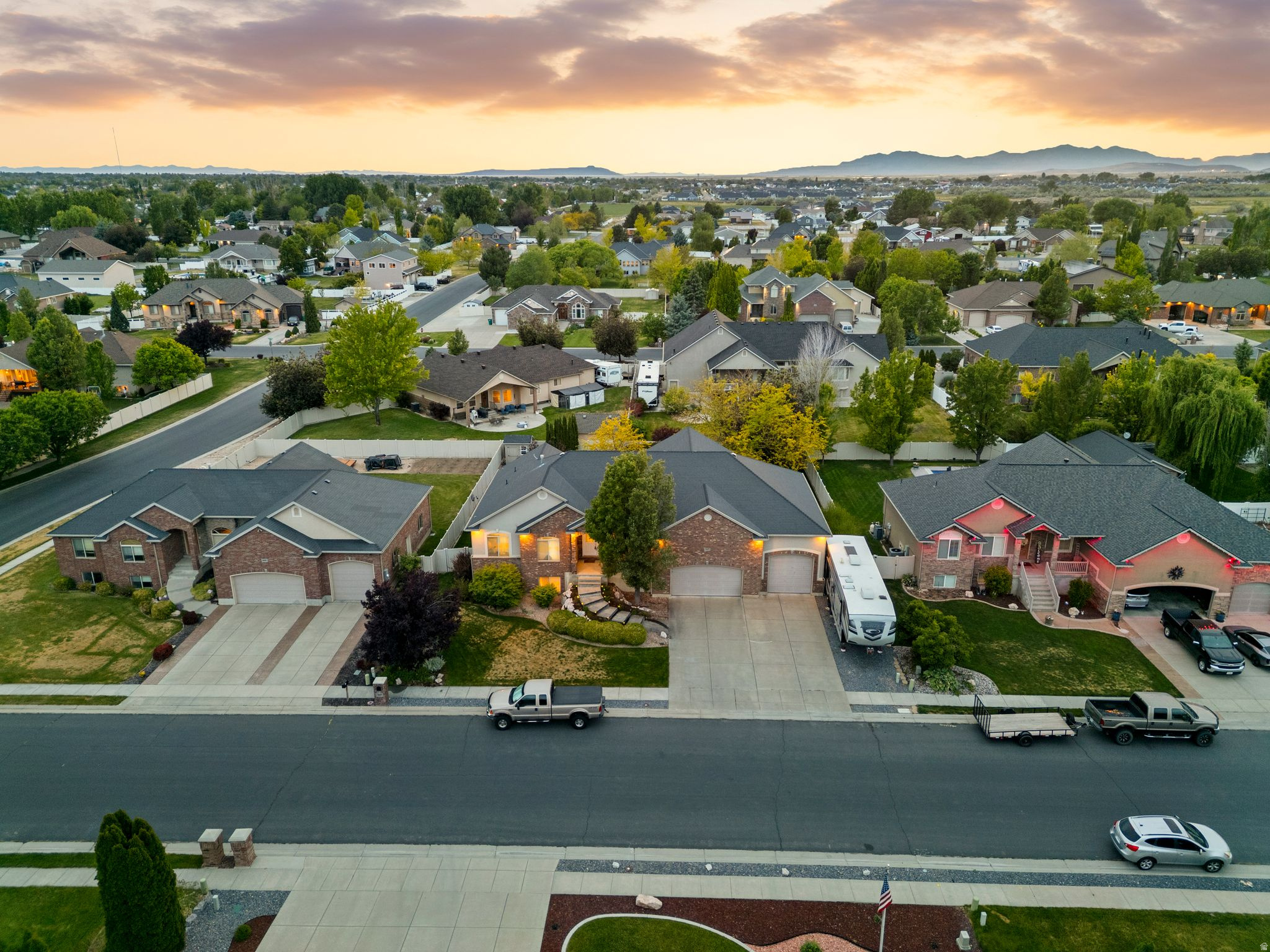 main property photo 80