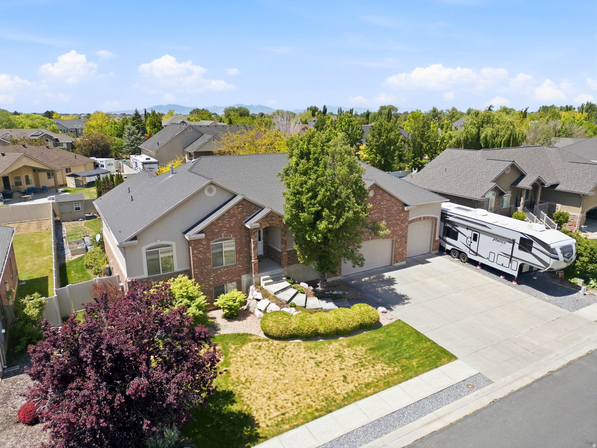 main property photo 87