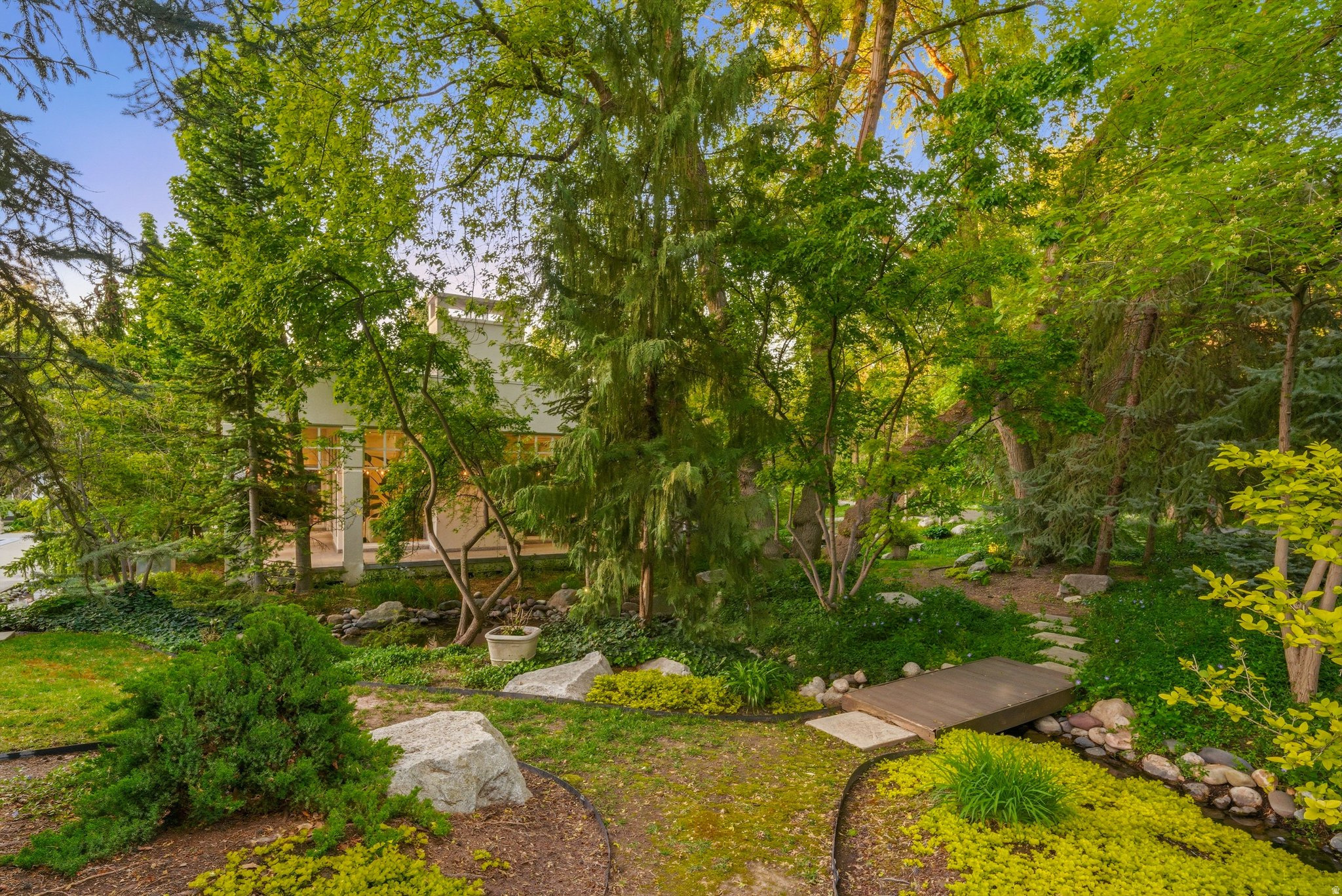 main property photo 104