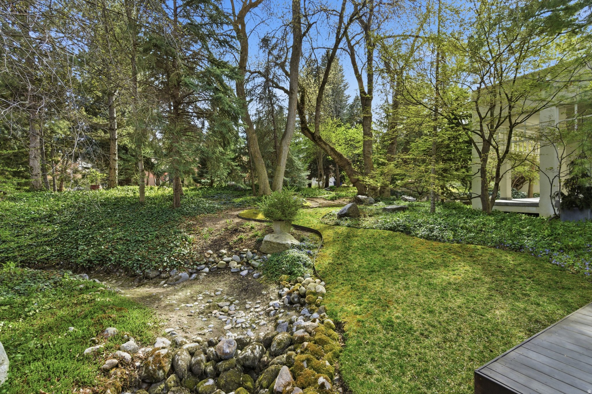main property photo 106