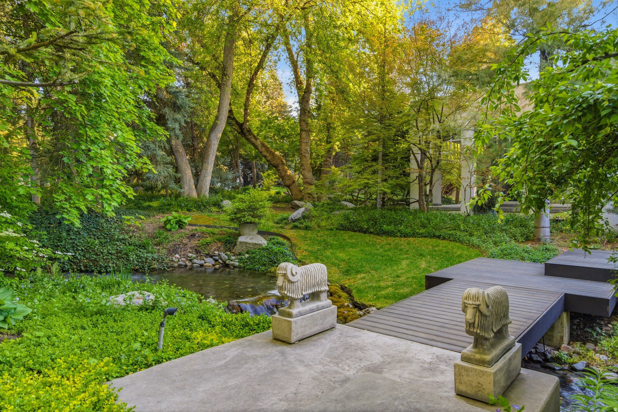 main property photo 110