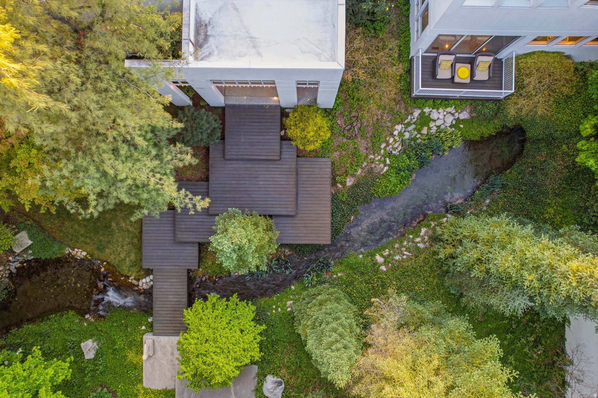 main property photo 138