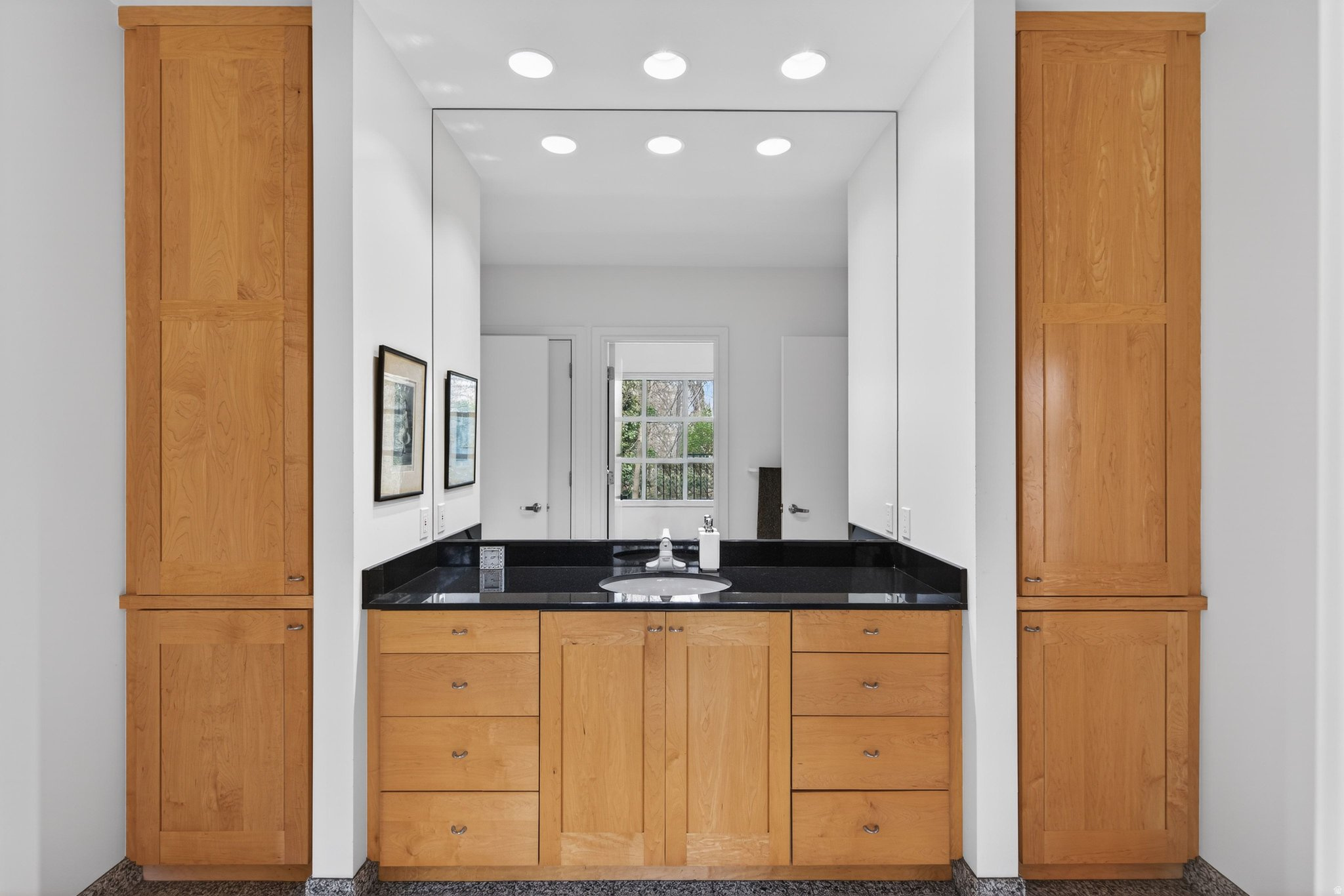 main property photo 75