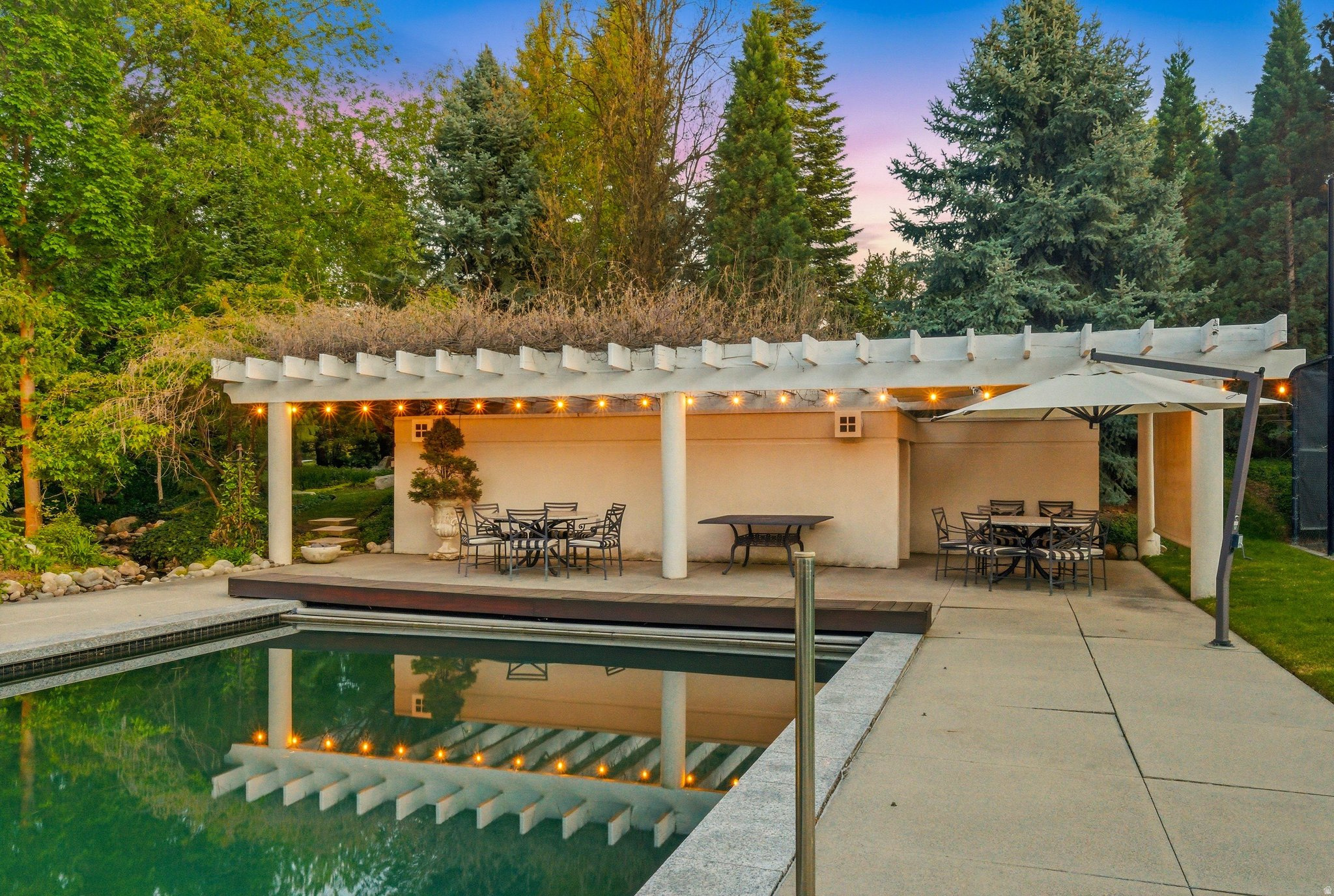 main property photo 88