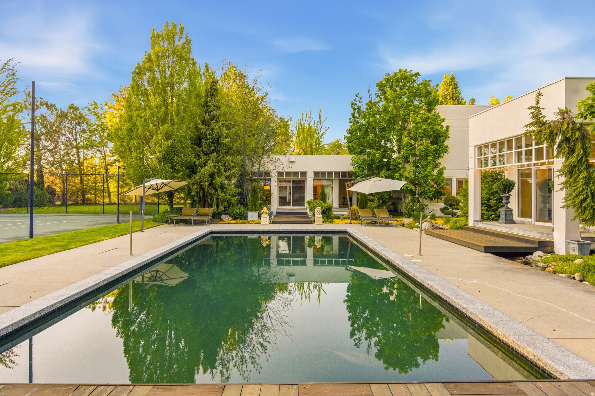 main property photo 89