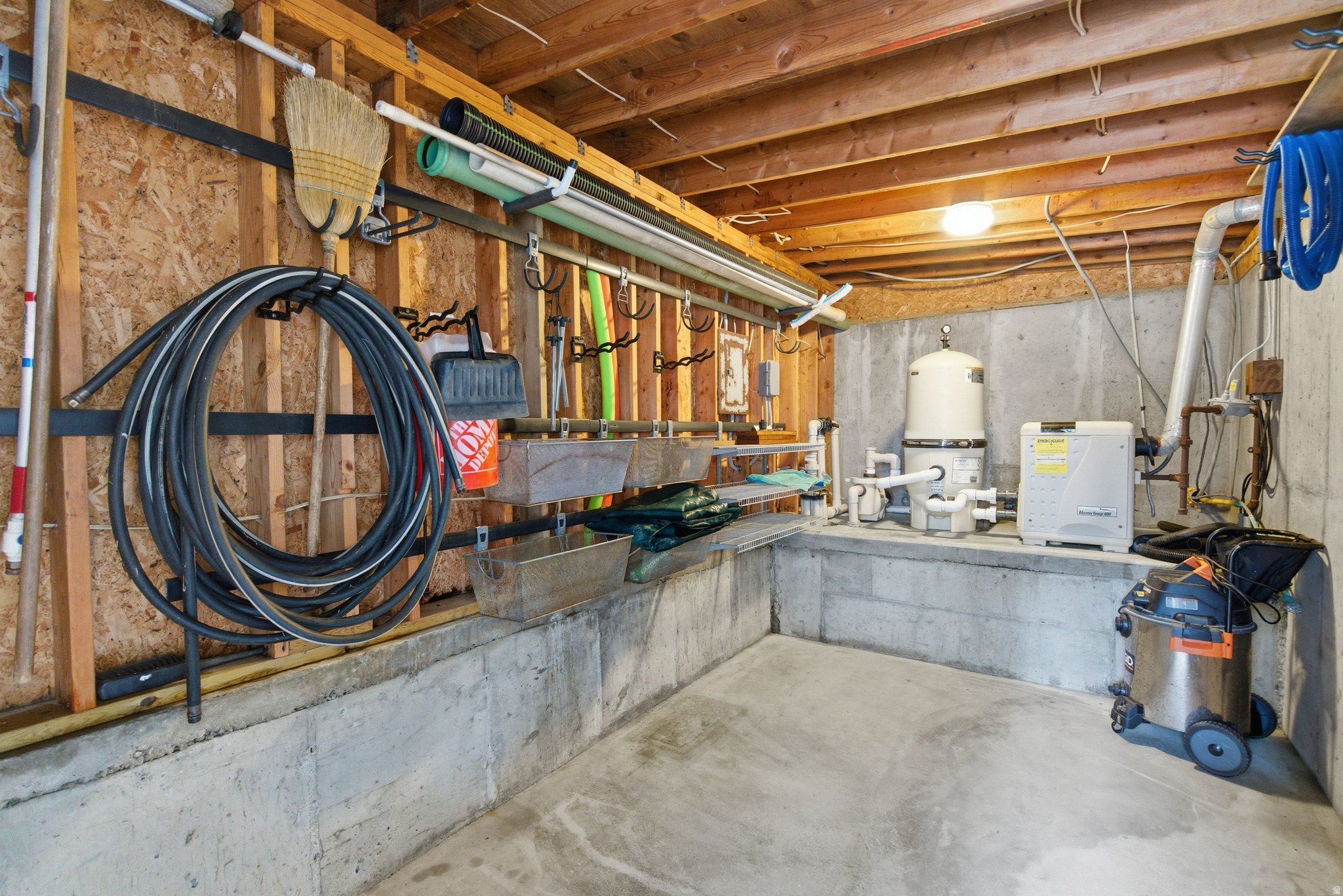 main property photo 99