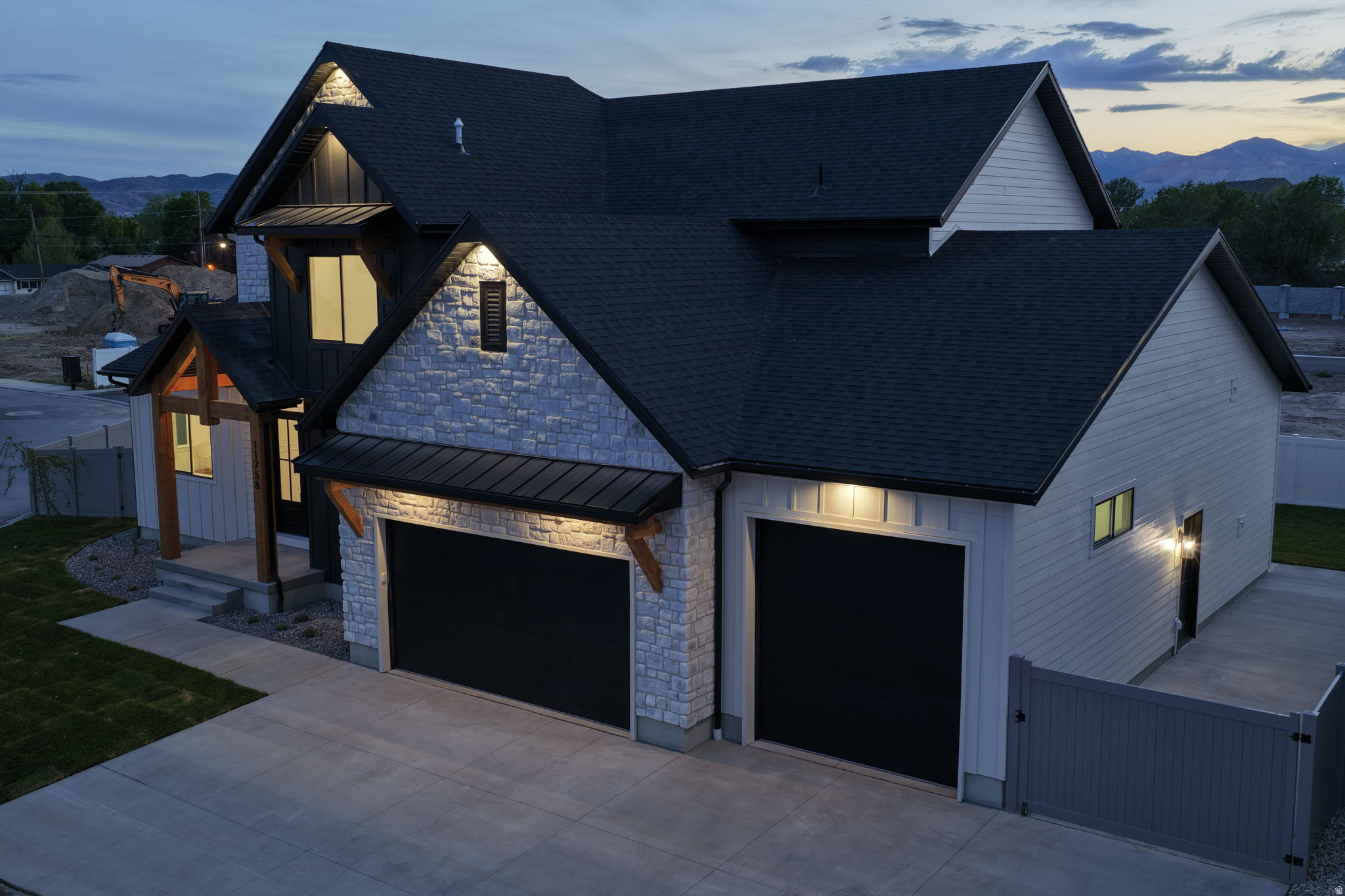 main property photo 65
