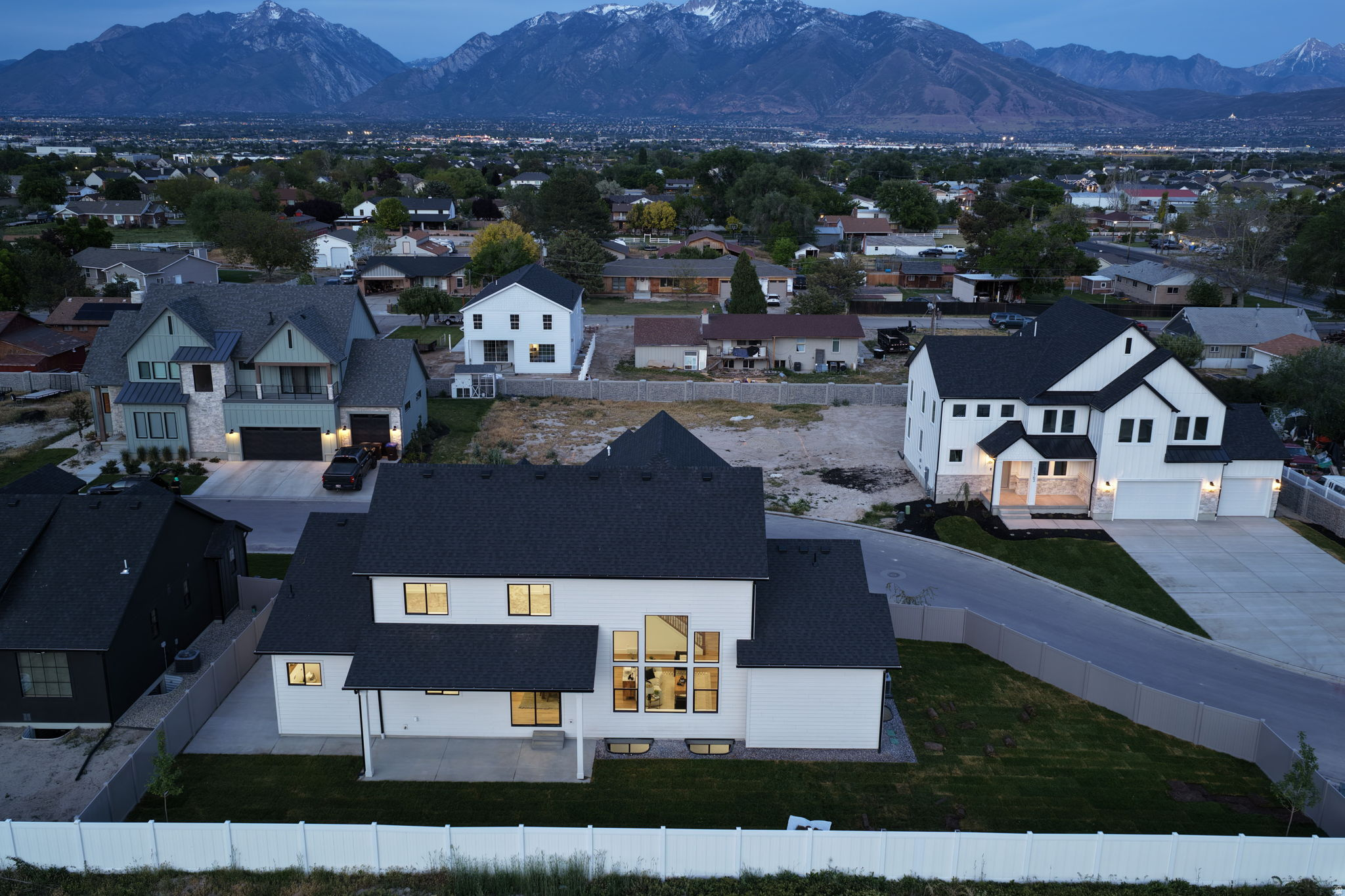 main property photo 68