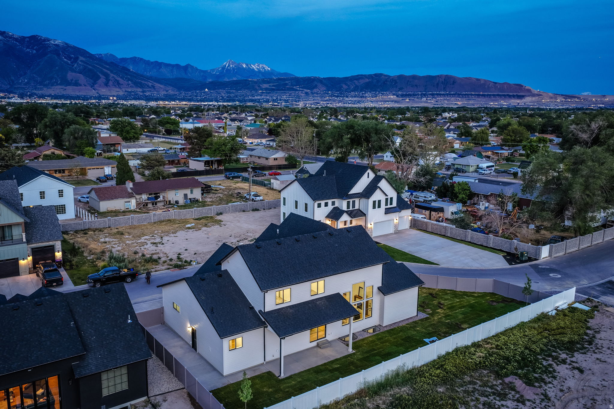 main property photo 71