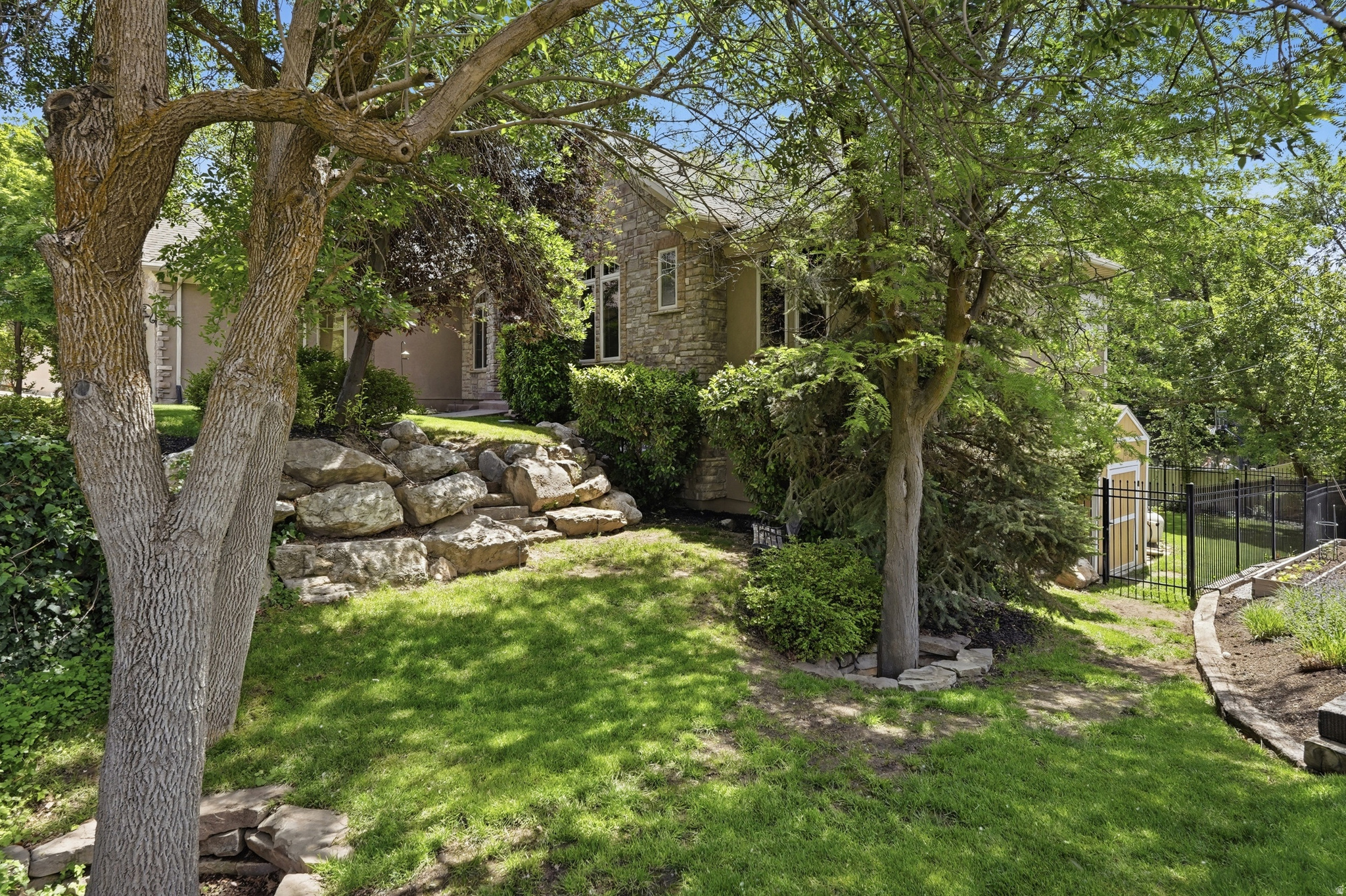 main property photo 58