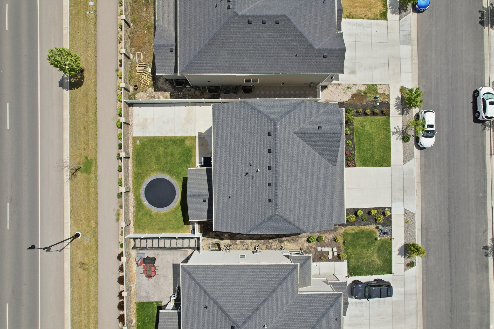 main property photo 64