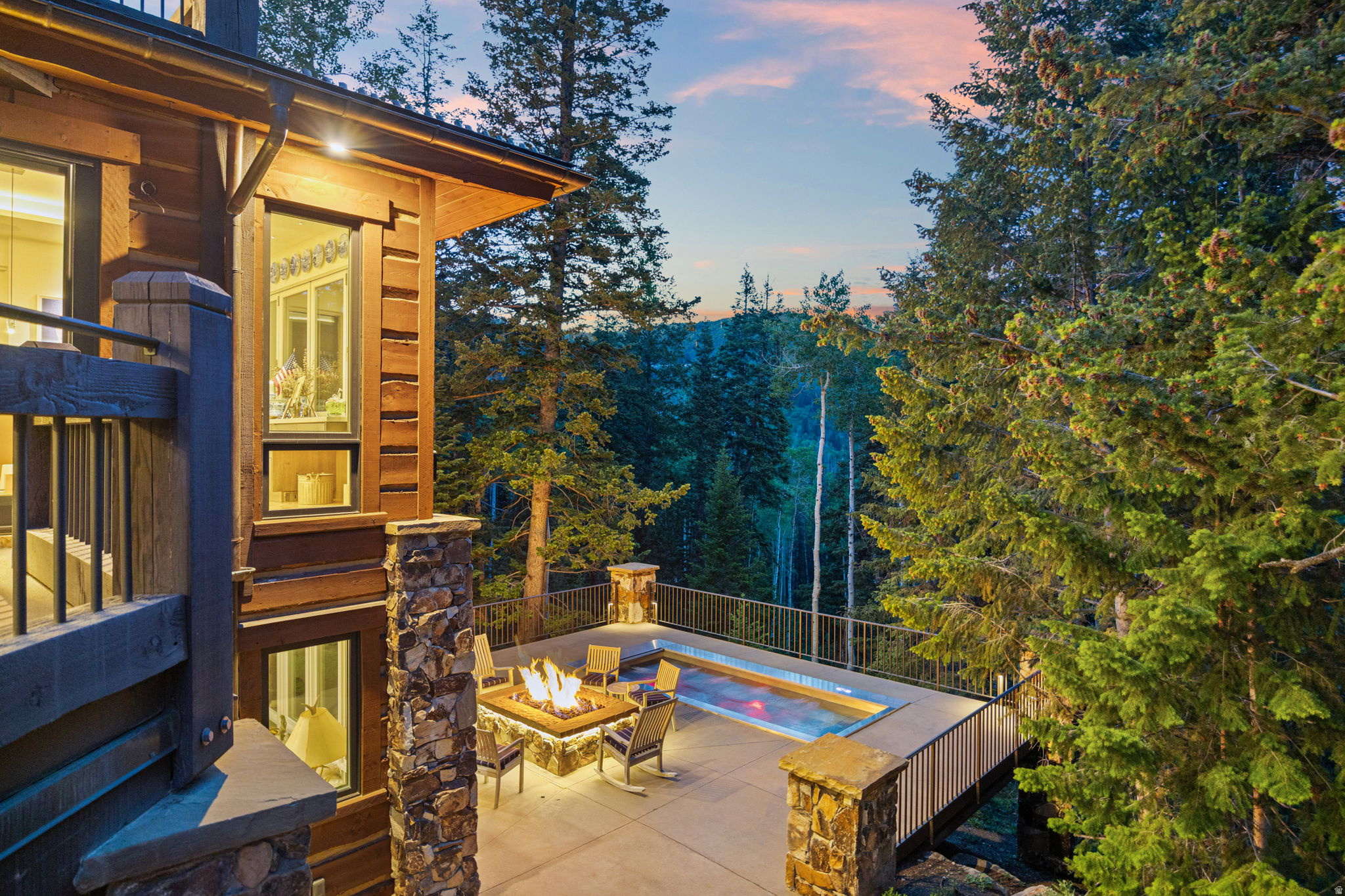 main property photo 15