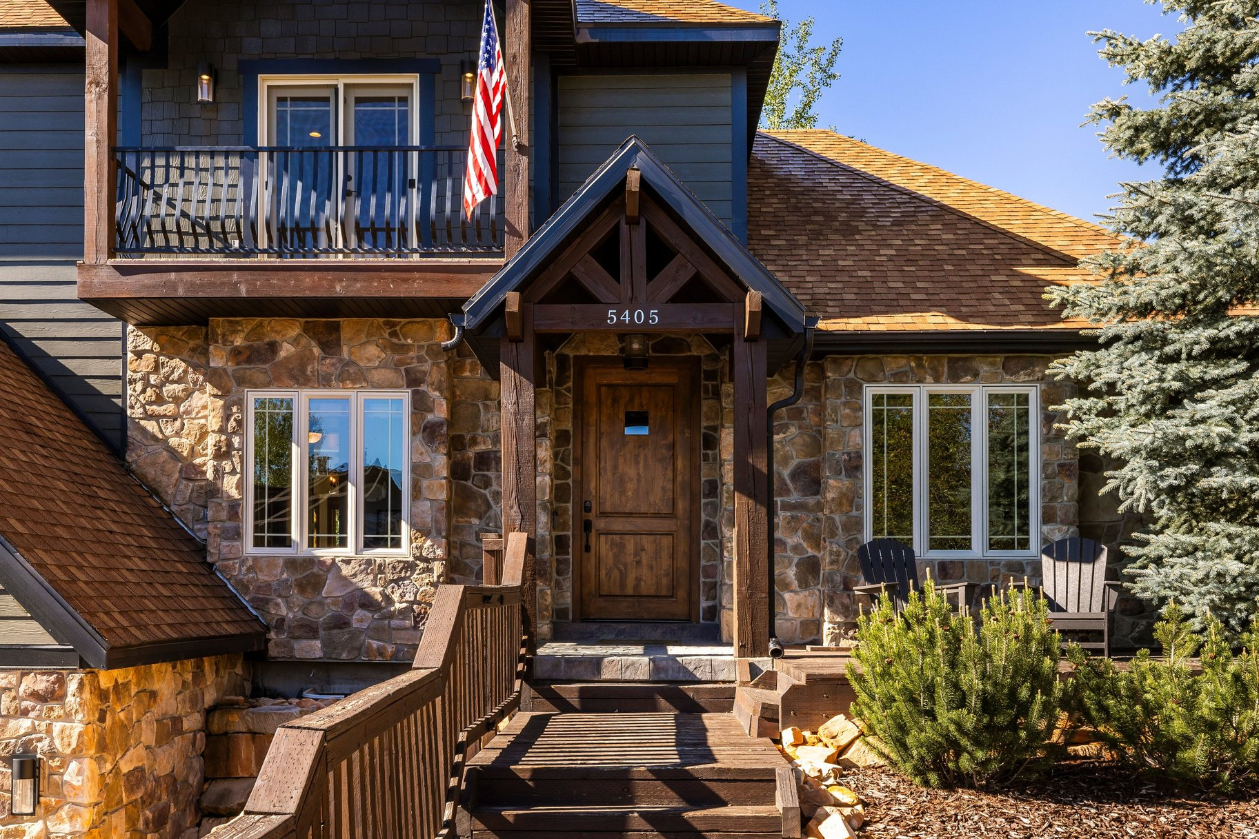 main property photo 25