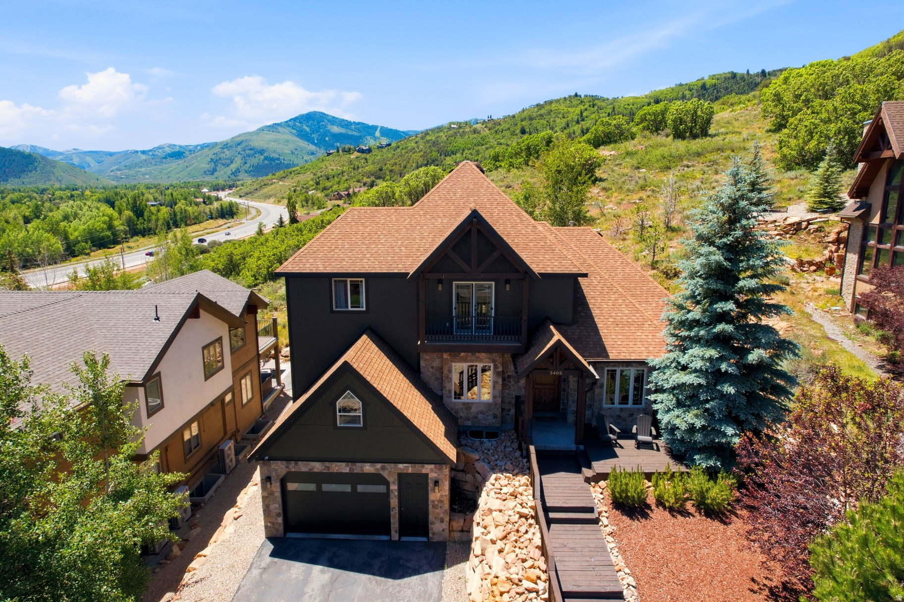 main property photo 31