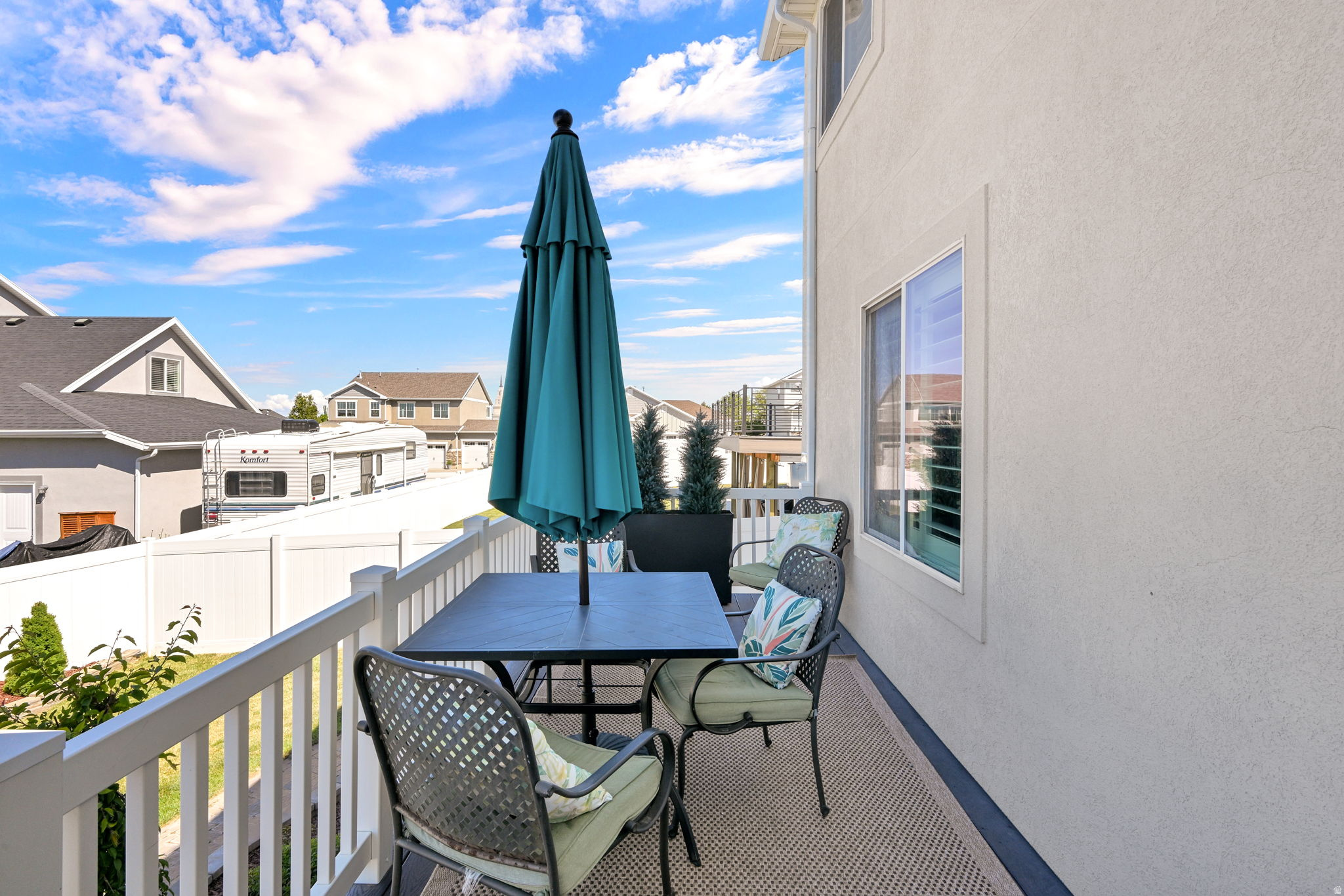 main property photo 47