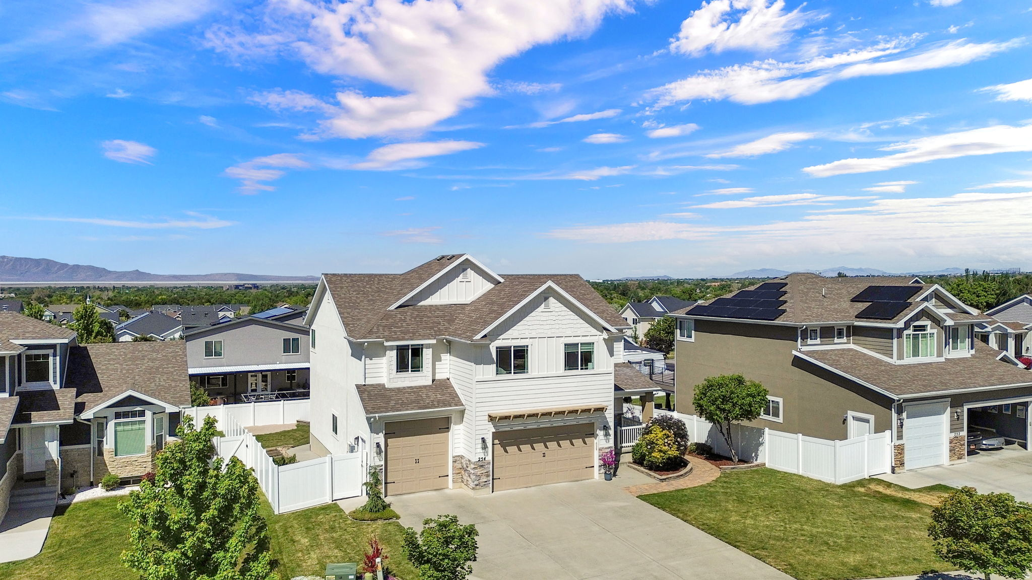 main property photo 59
