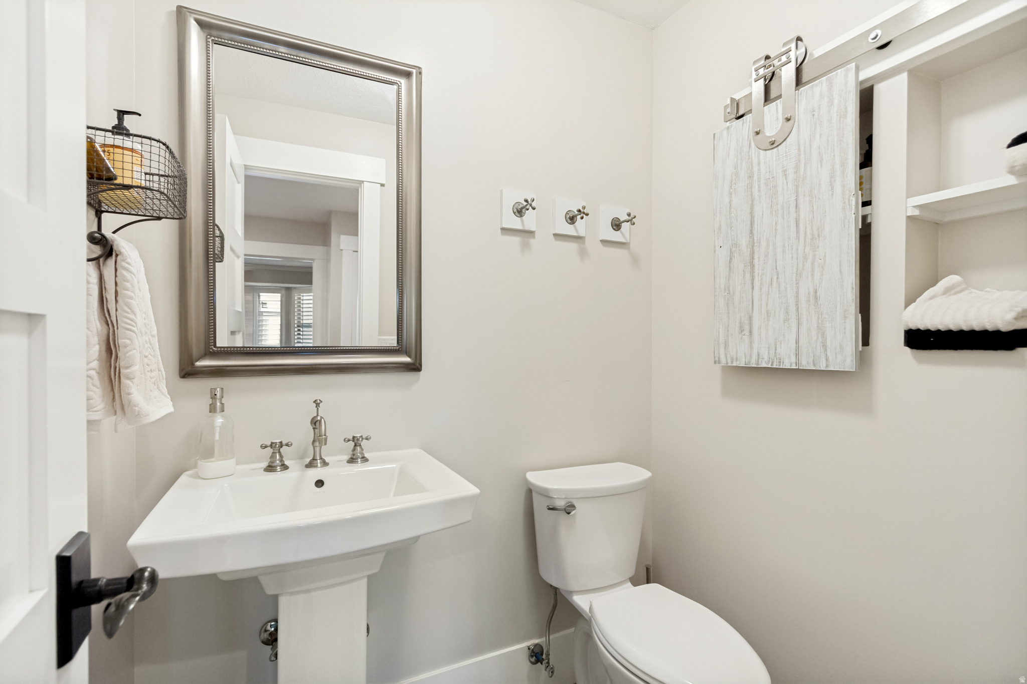 main property photo 20