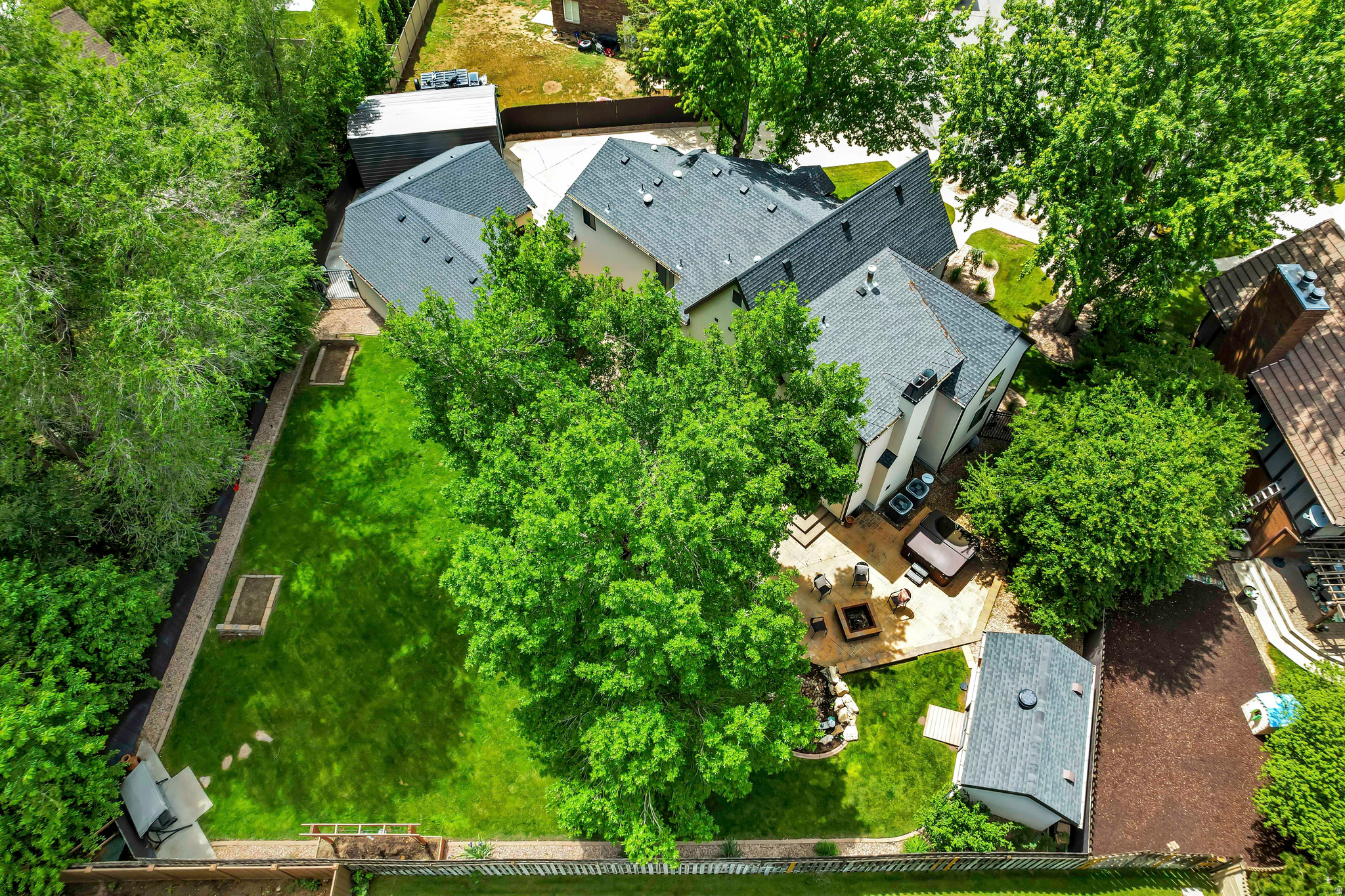 main property photo 85