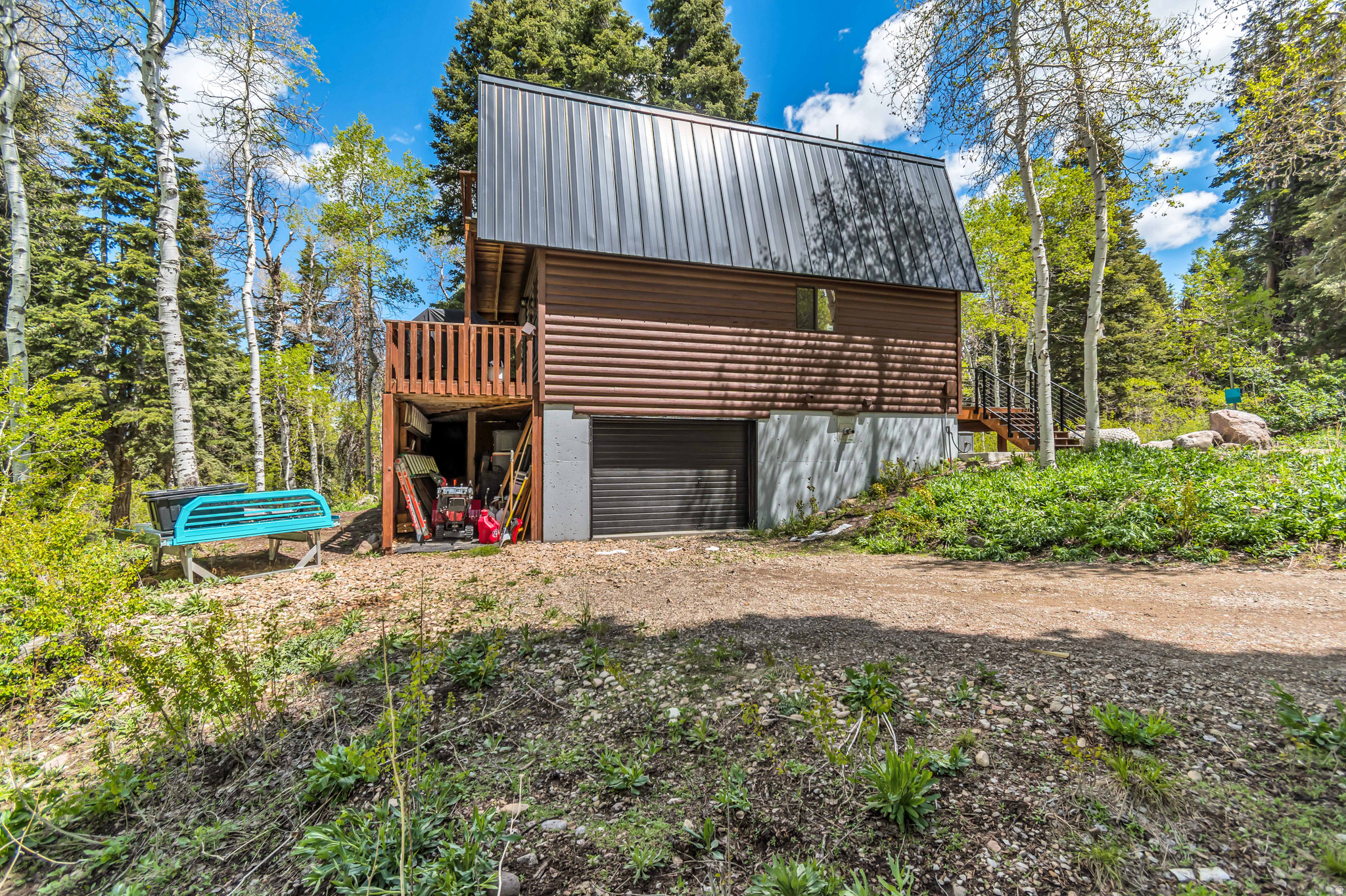 main property photo 31