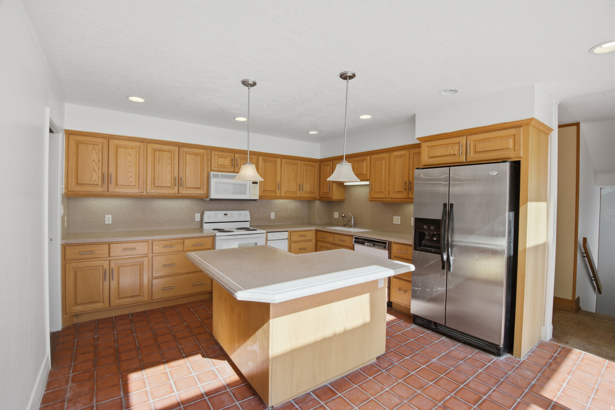 main property photo 15