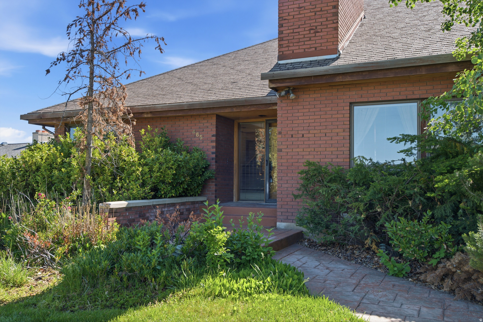 main property photo 4
