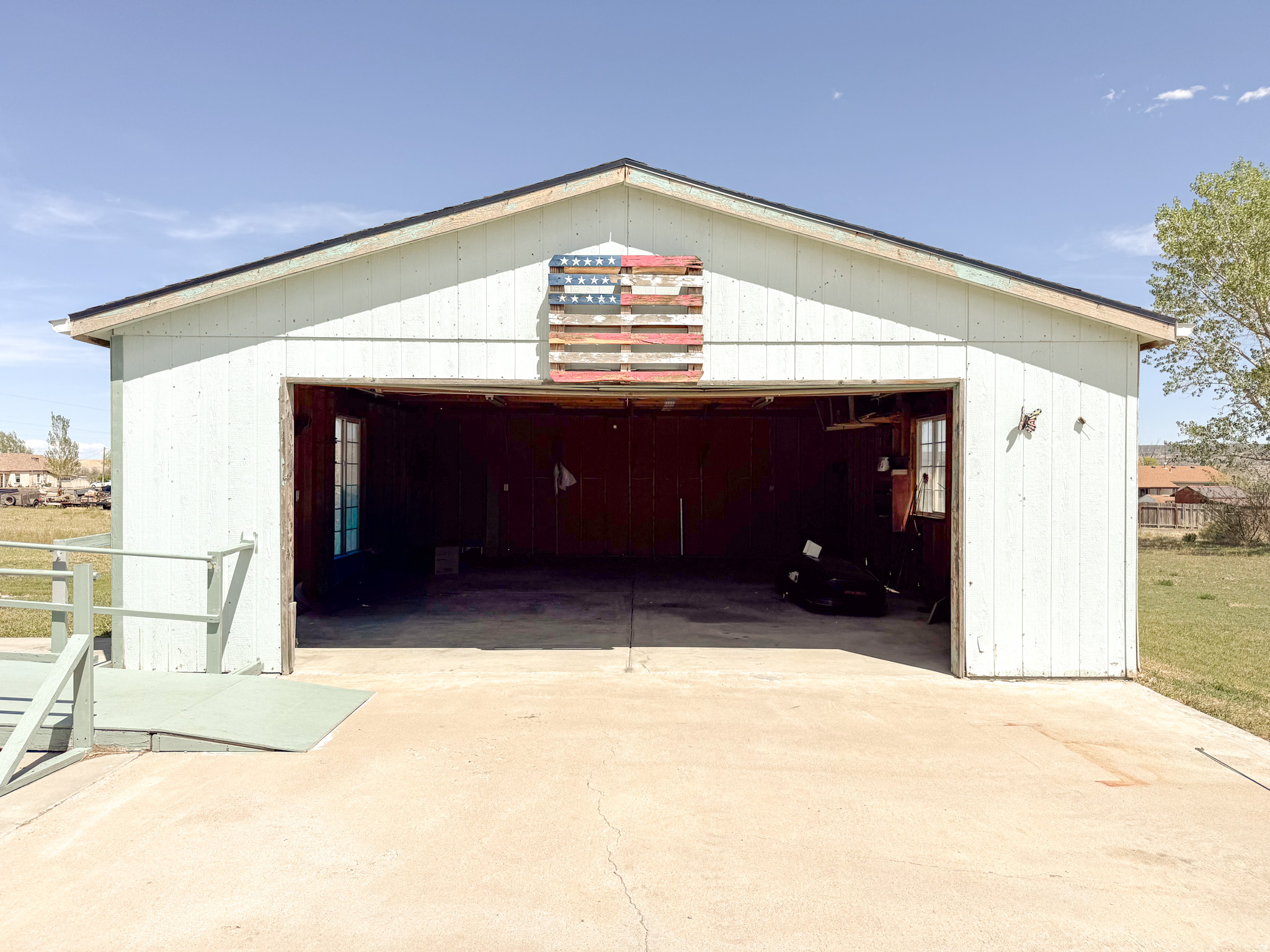 main property photo 12