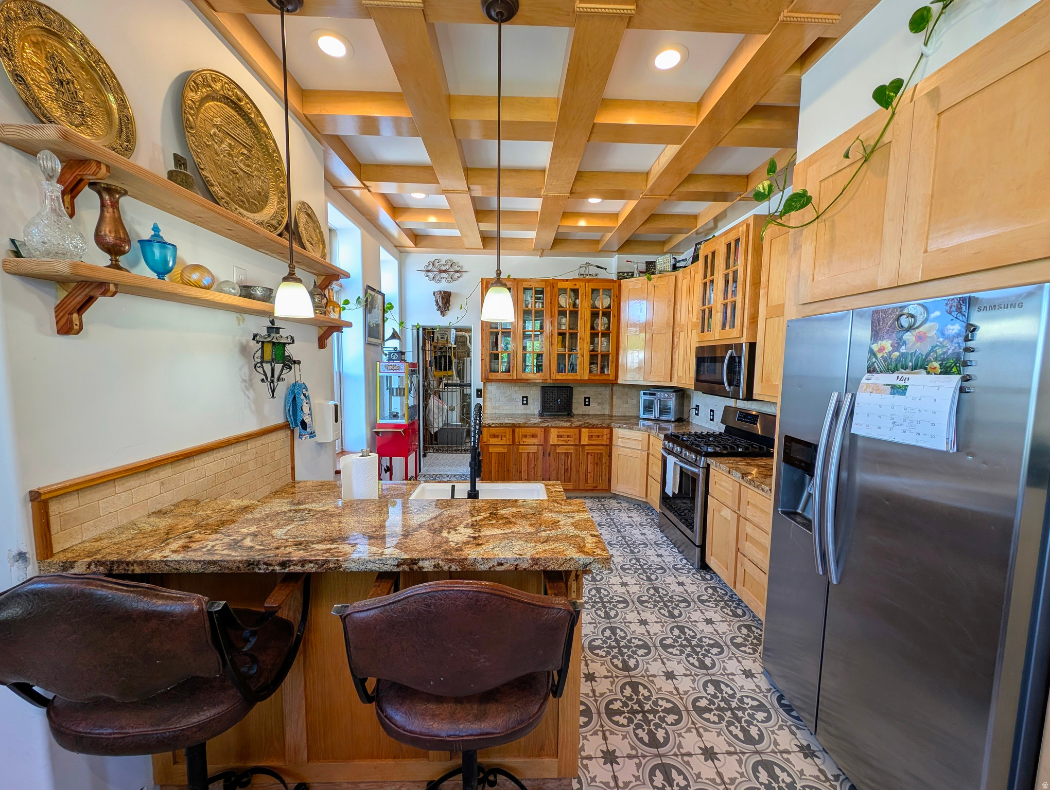 main property photo 46
