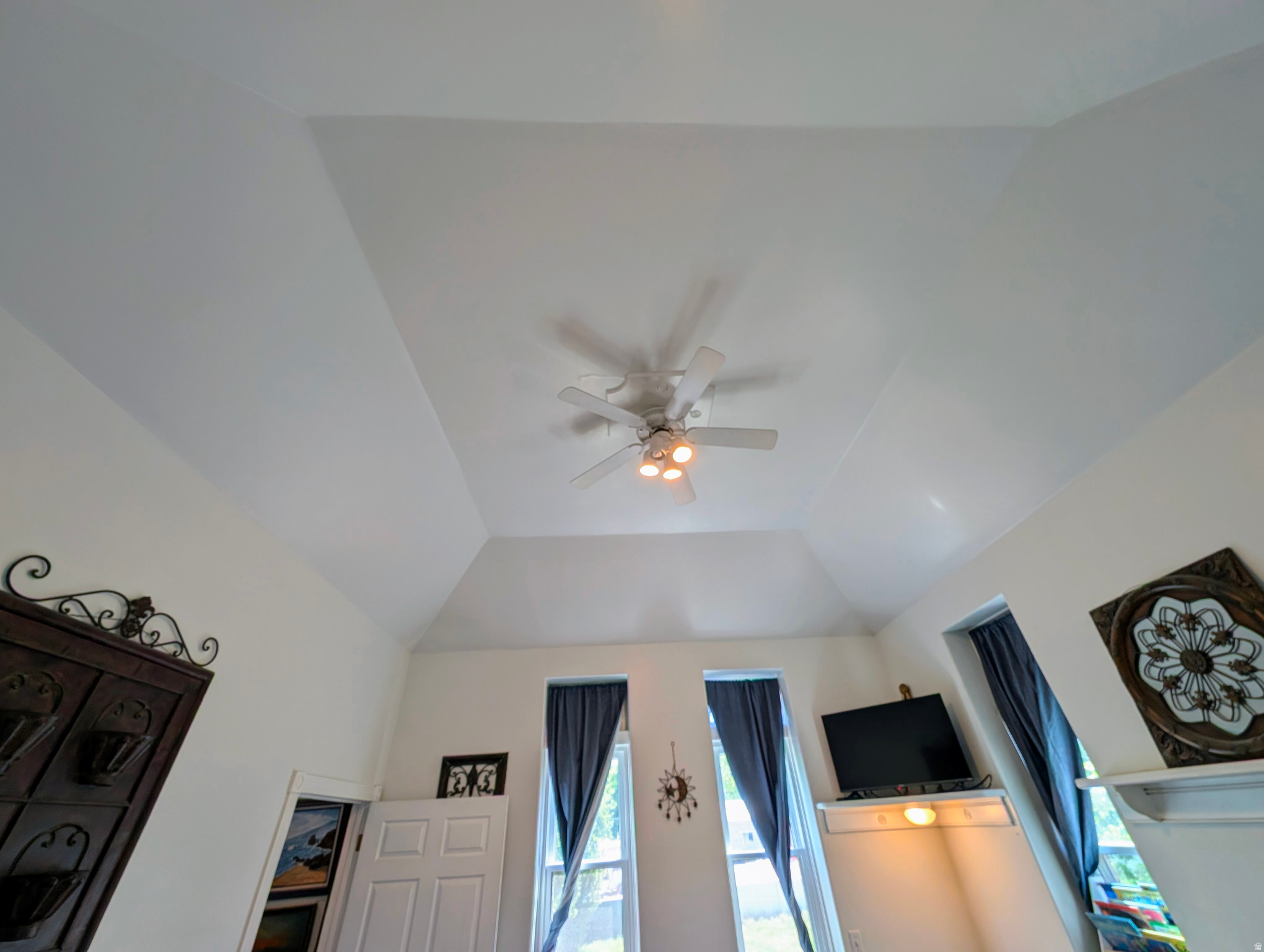 main property photo 78