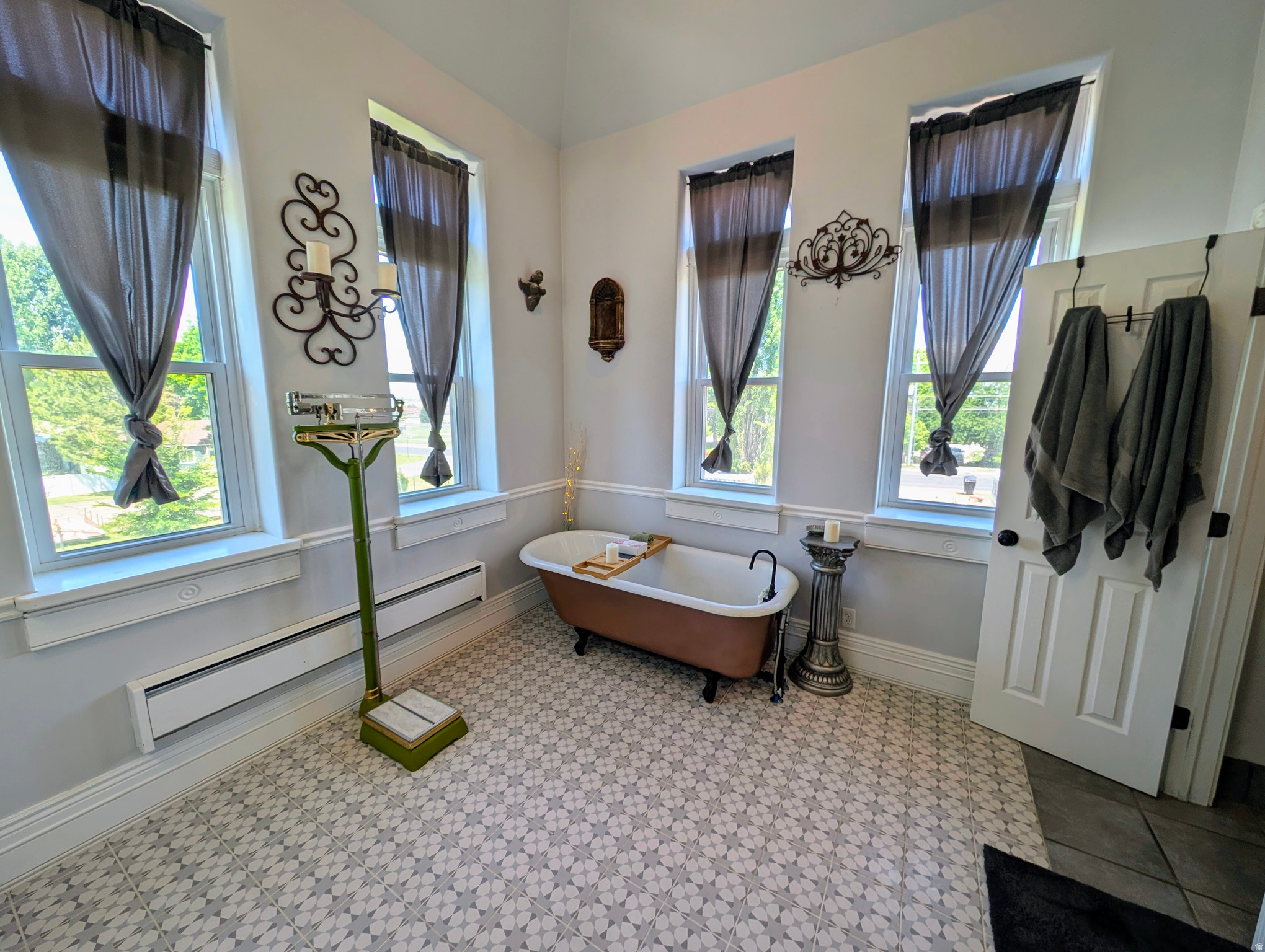 main property photo 86