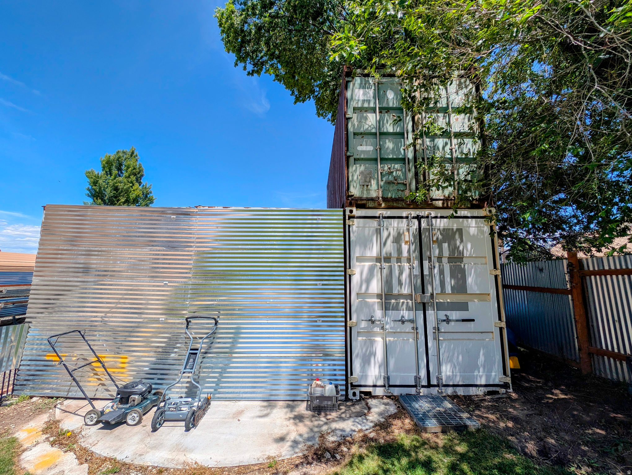 main property photo 97