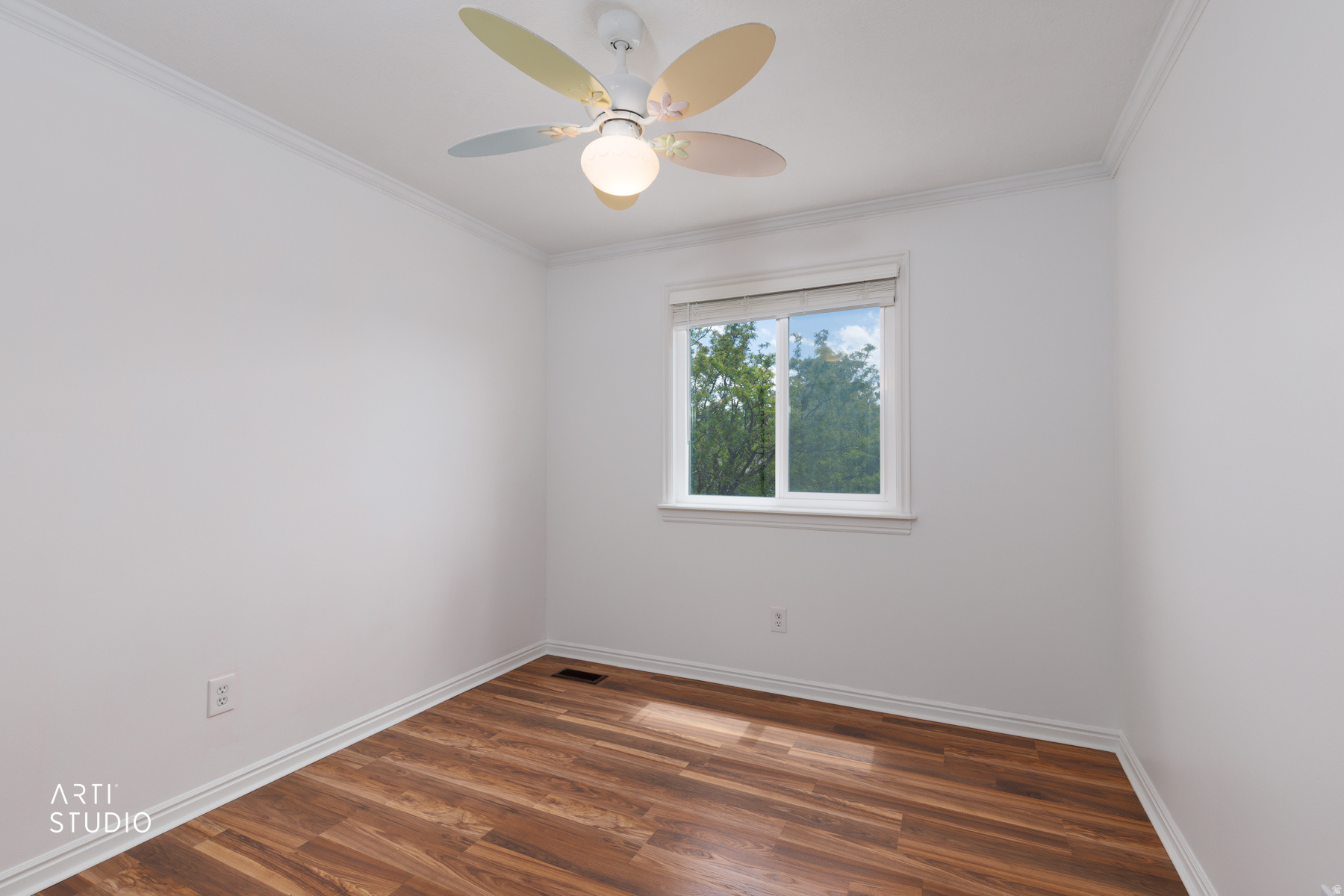 main property photo 17