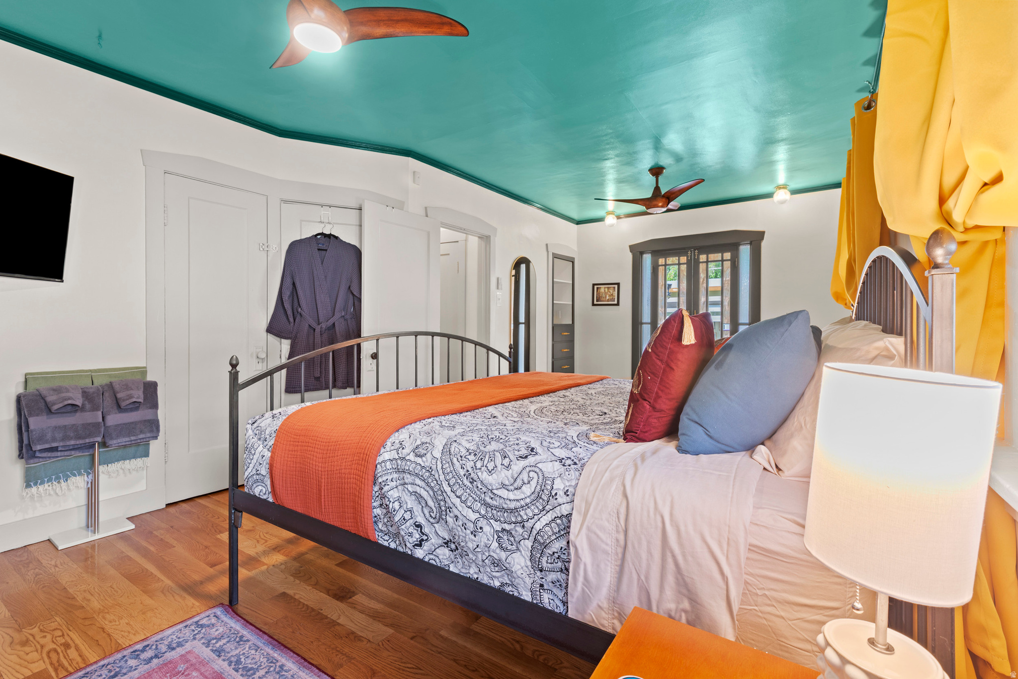 main property photo 18