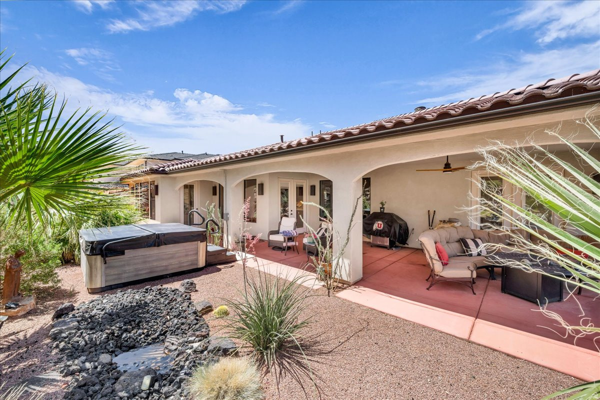 main property photo 28