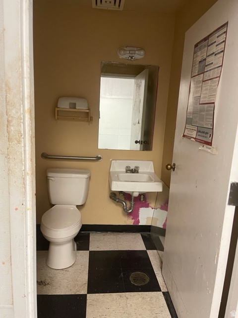 main property photo 7