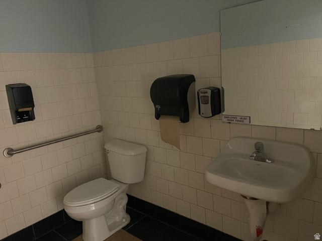 main property photo 7