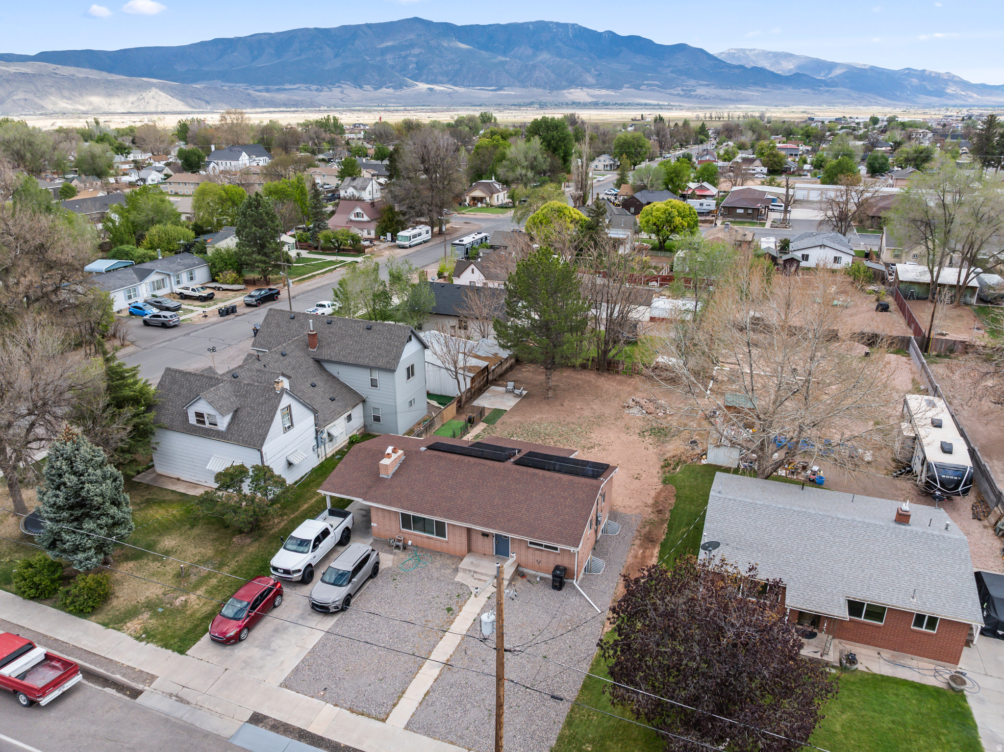 main property photo 39