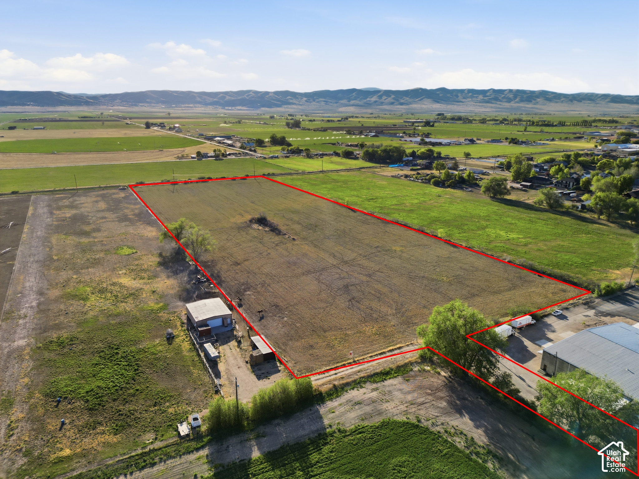 main property photo 2