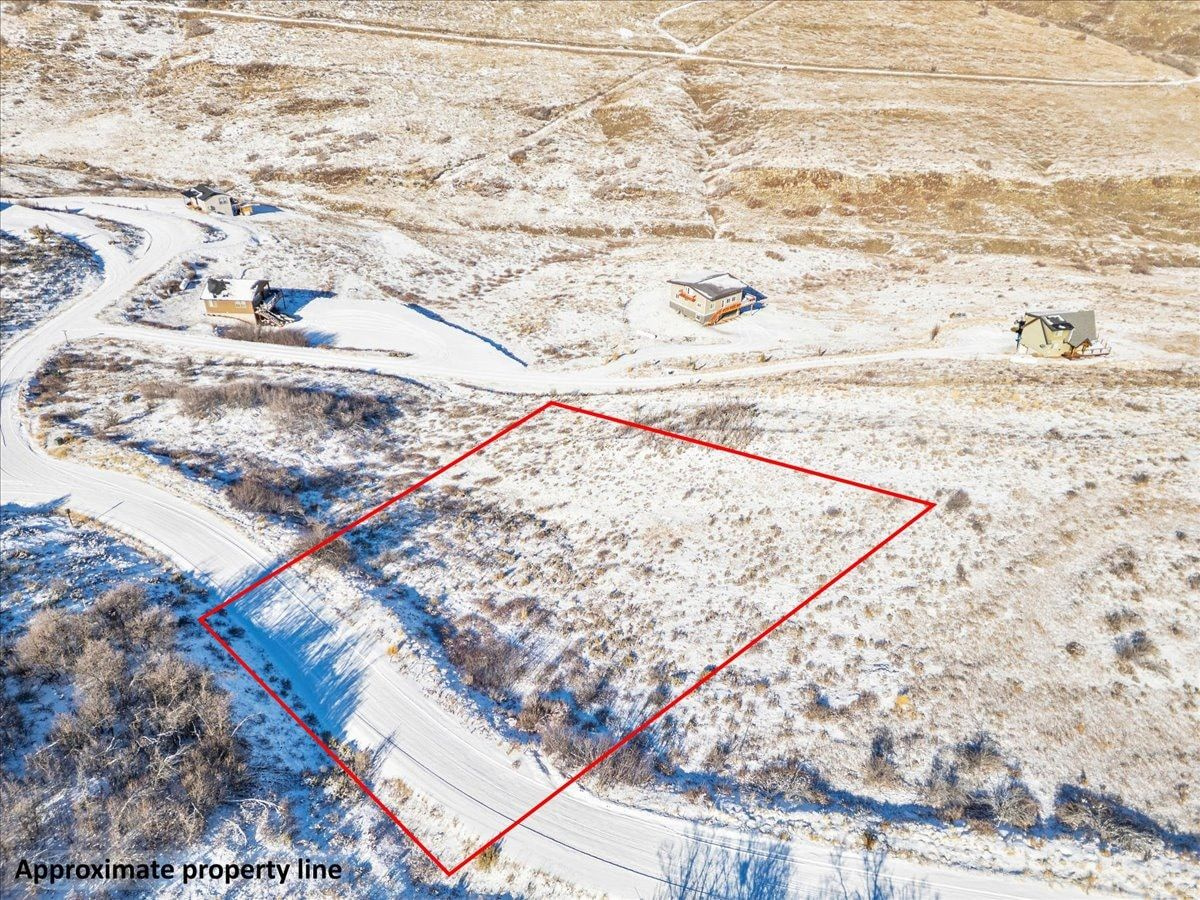 main property photo 18