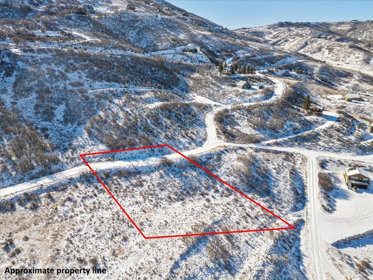 main property photo 22